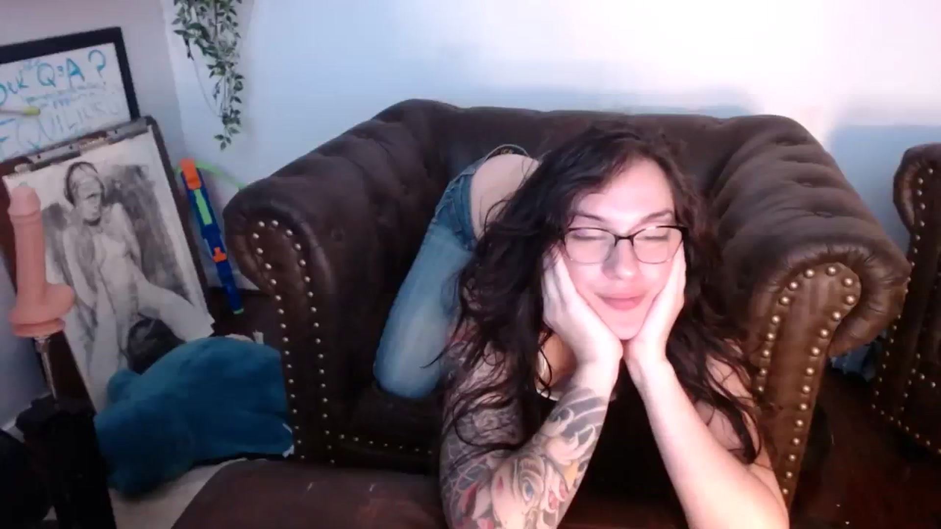 Gallery image thumbnail from BunnyNextDoor's myfreecams stream on, 08/17/2023, 05:06 image 6 of 20