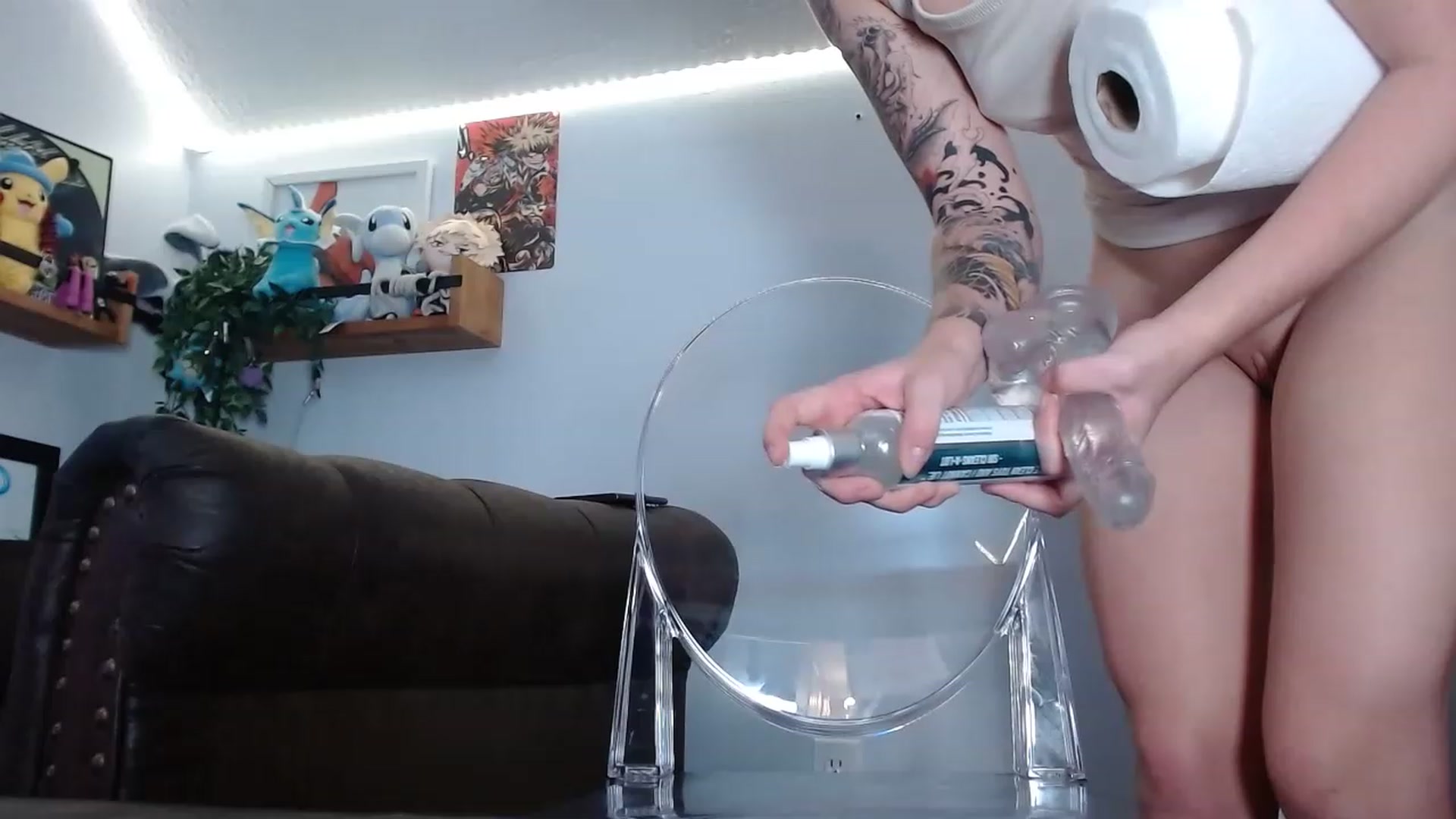 Gallery image thumbnail from BunnyNextDoor's myfreecams stream on, 08/18/2023, 18:29 image 19 of 20