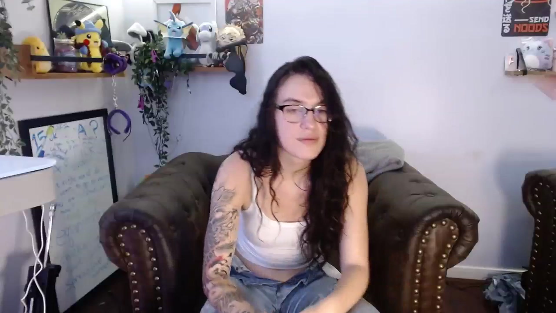 Gallery image thumbnail from BunnyNextDoor's myfreecams stream on, 08/19/2023, 22:29 image 8 of 20