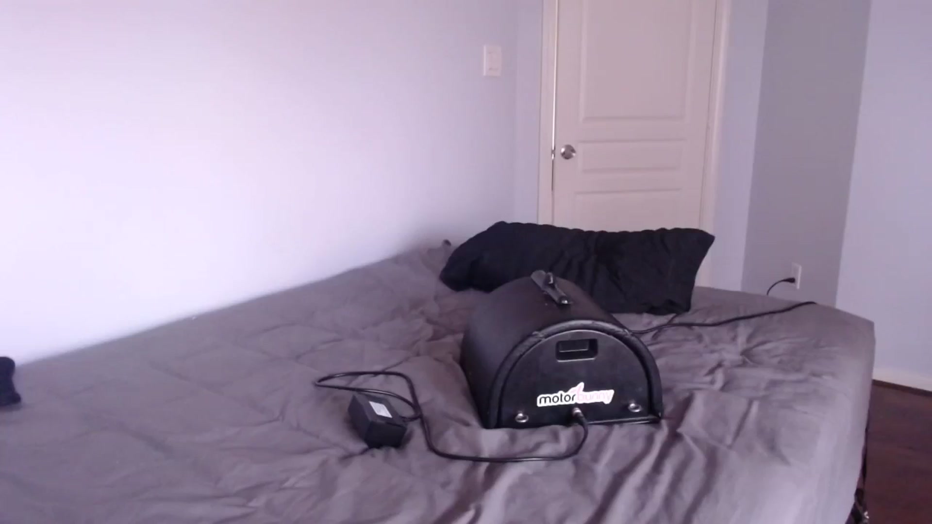 Gallery image thumbnail from BunnyNextDoor's myfreecams stream on, 08/27/2023, 18:43 image 19 of 20