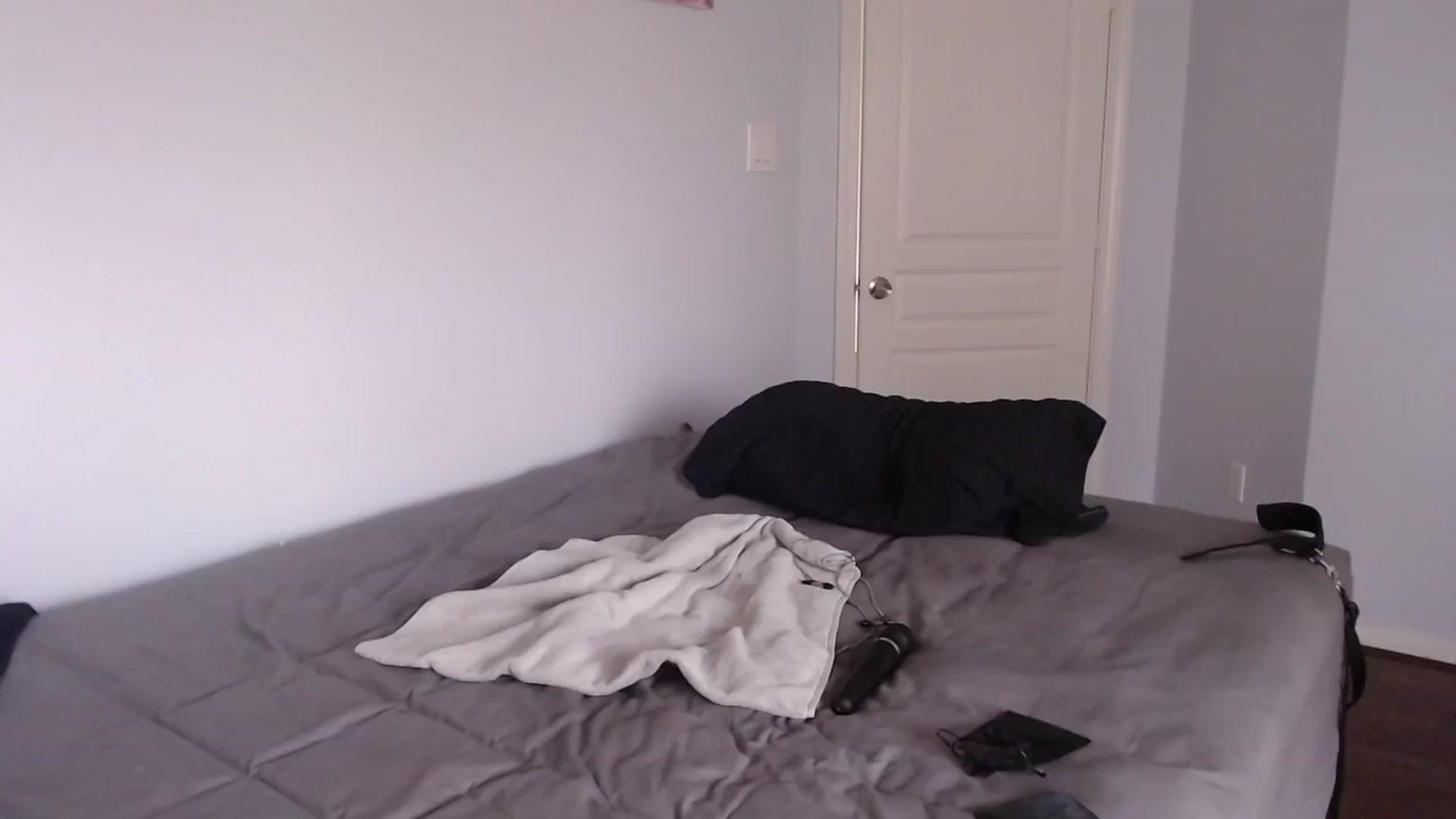 Gallery image thumbnail from BunnyNextDoor's myfreecams stream on, 08/27/2023, 18:43 image 11 of 20