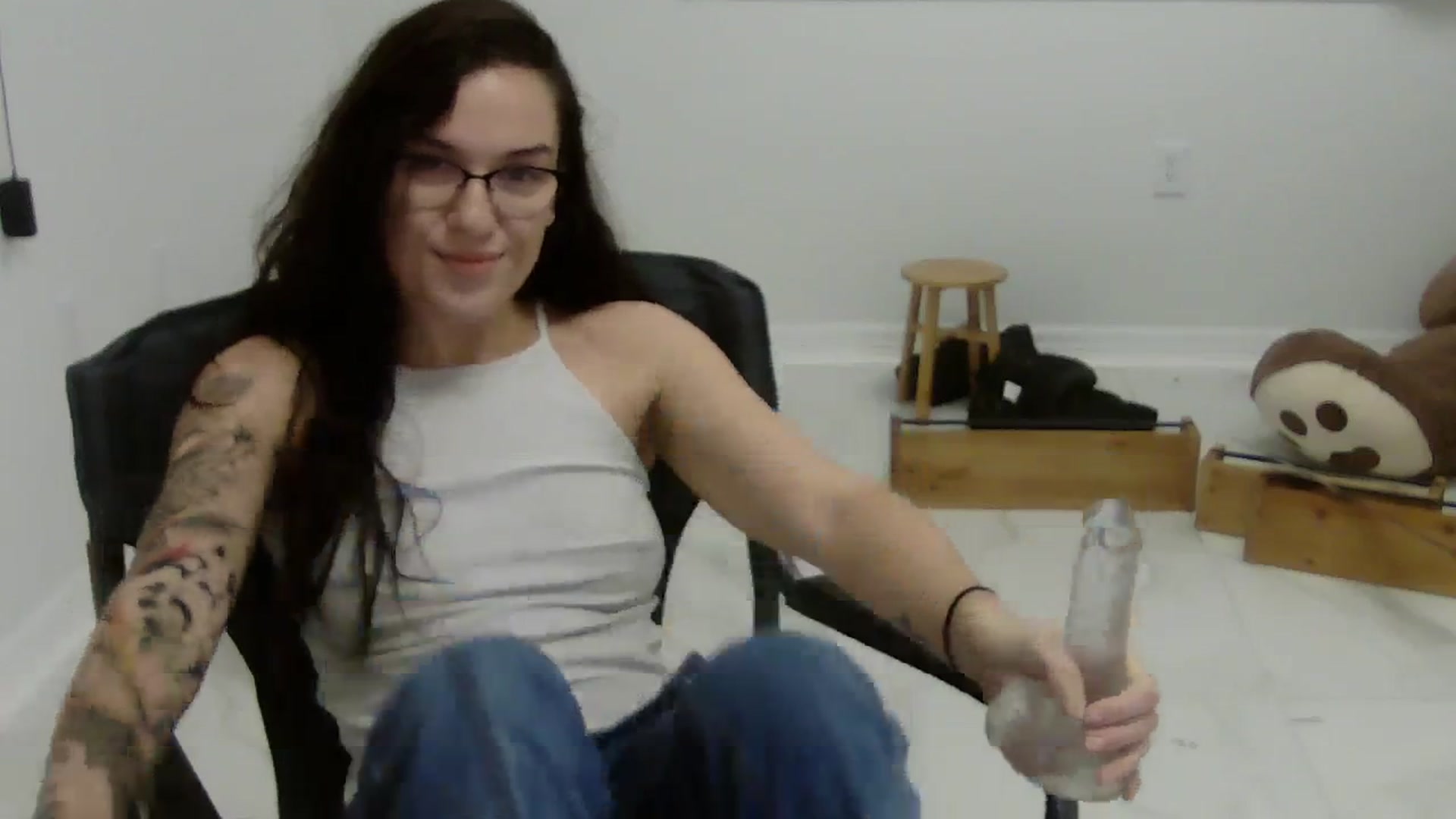 Gallery image thumbnail from BunnyNextDoor's myfreecams stream on, 09/09/2023, 17:25 image 11 of 20