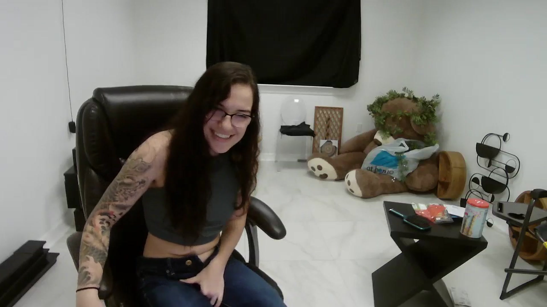 Gallery image thumbnail from BunnyNextDoor's myfreecams stream on, 09/10/2023, 13:28 image 8 of 20