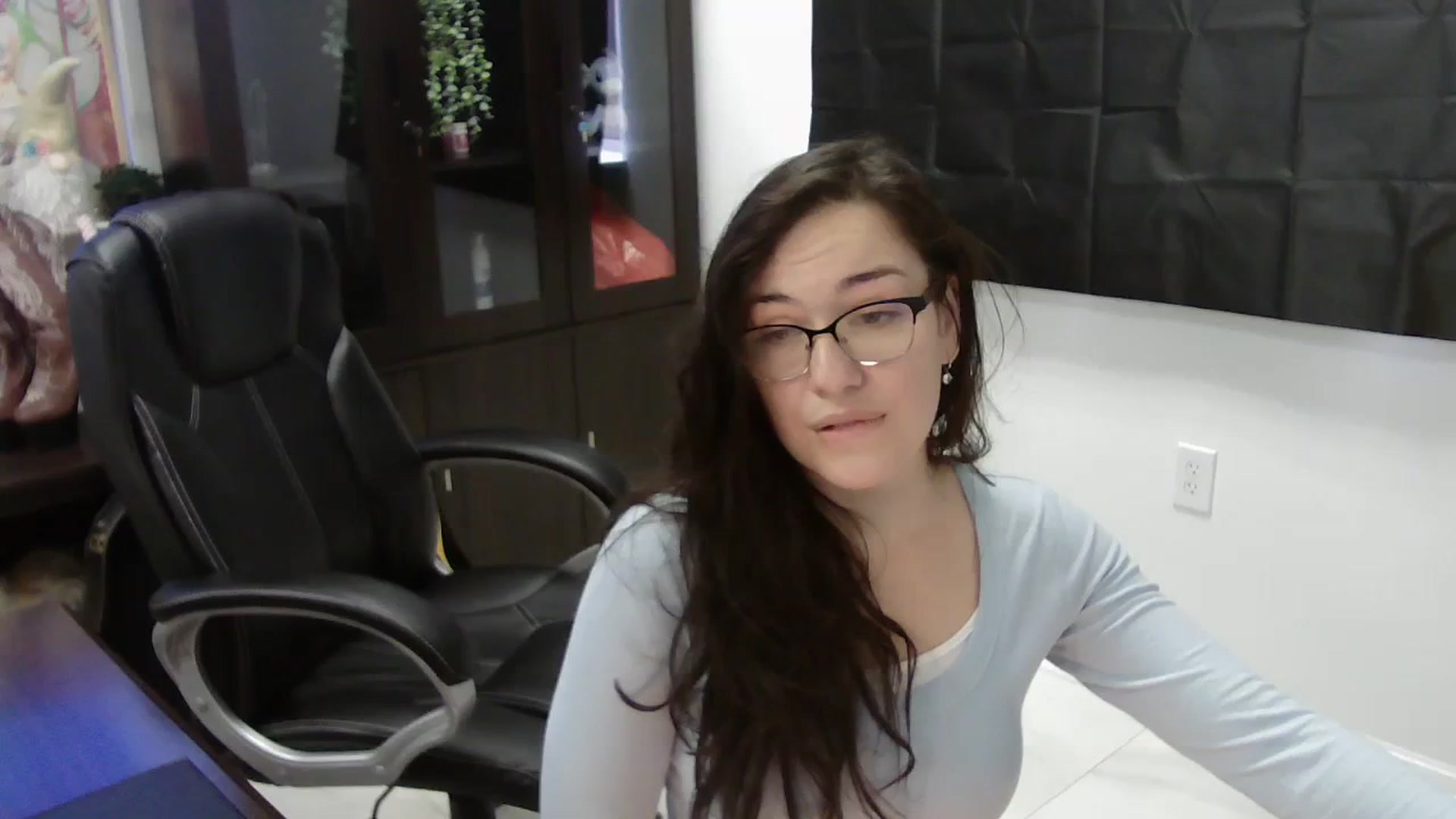 Gallery image thumbnail from BunnyNextDoor's myfreecams stream on, 10/16/2023, 16:54 image 6 of 20