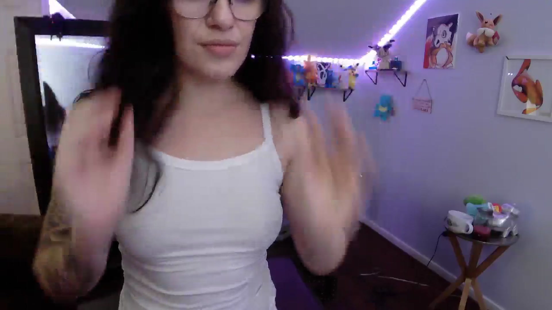 Gallery image thumbnail from BunnyNextDoor's myfreecams stream on, 11/07/2023, 18:37 image 19 of 20