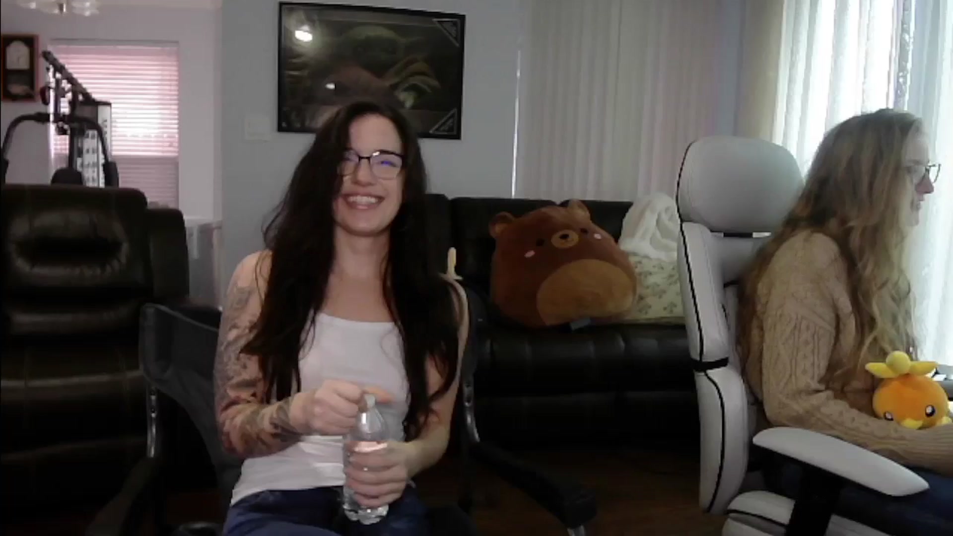 Gallery image thumbnail from BunnyNextDoor's myfreecams stream on, 11/16/2023, 18:02 image 18 of 20
