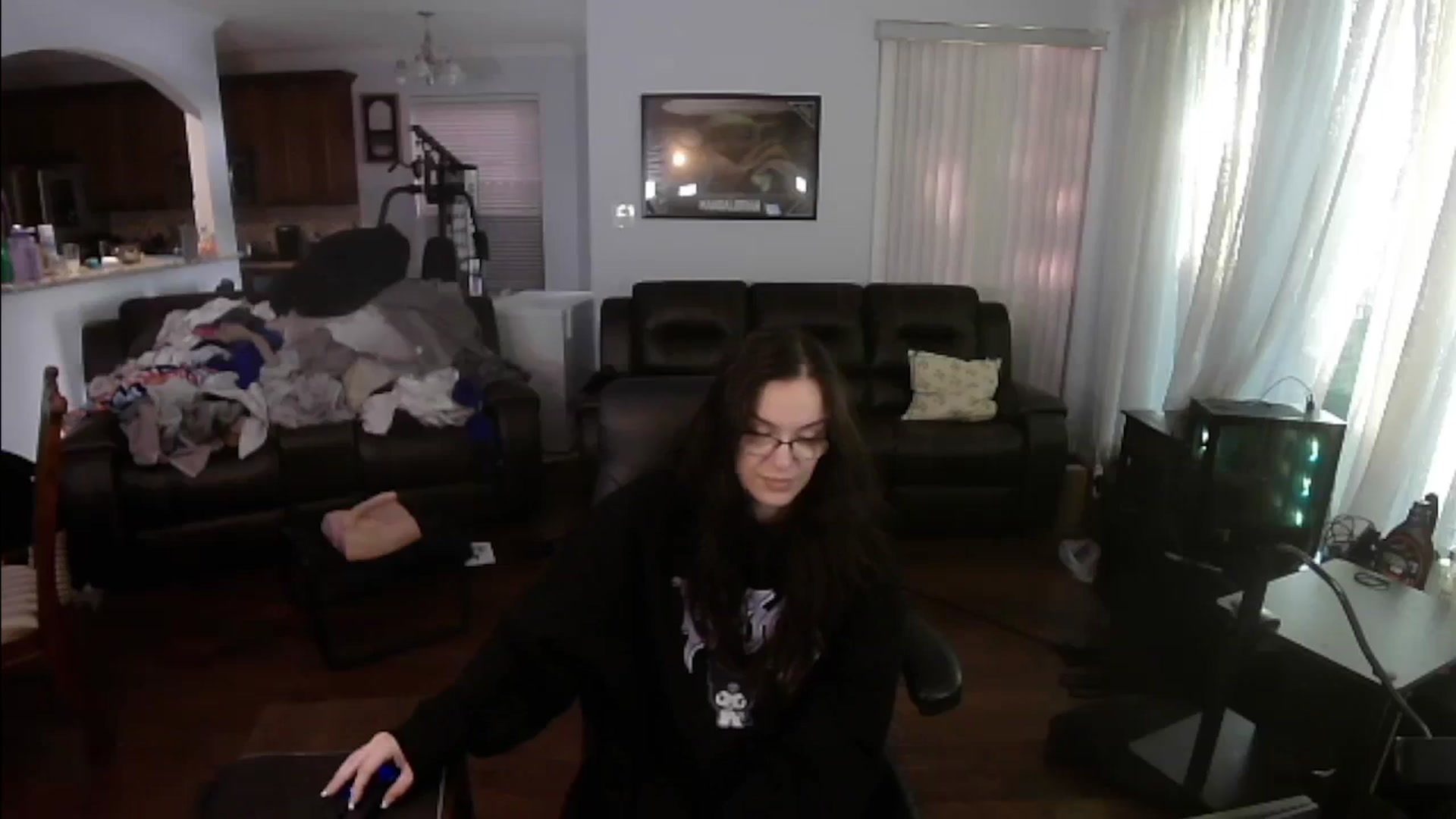 Gallery image thumbnail from BunnyNextDoor's myfreecams stream on, 11/27/2023, 13:50 image 6 of 20