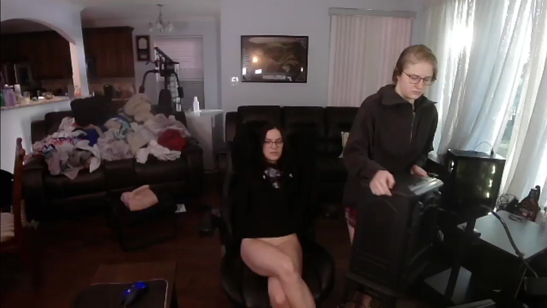 Gallery image thumbnail from BunnyNextDoor's myfreecams stream on, 11/27/2023, 13:50 image 13 of 20