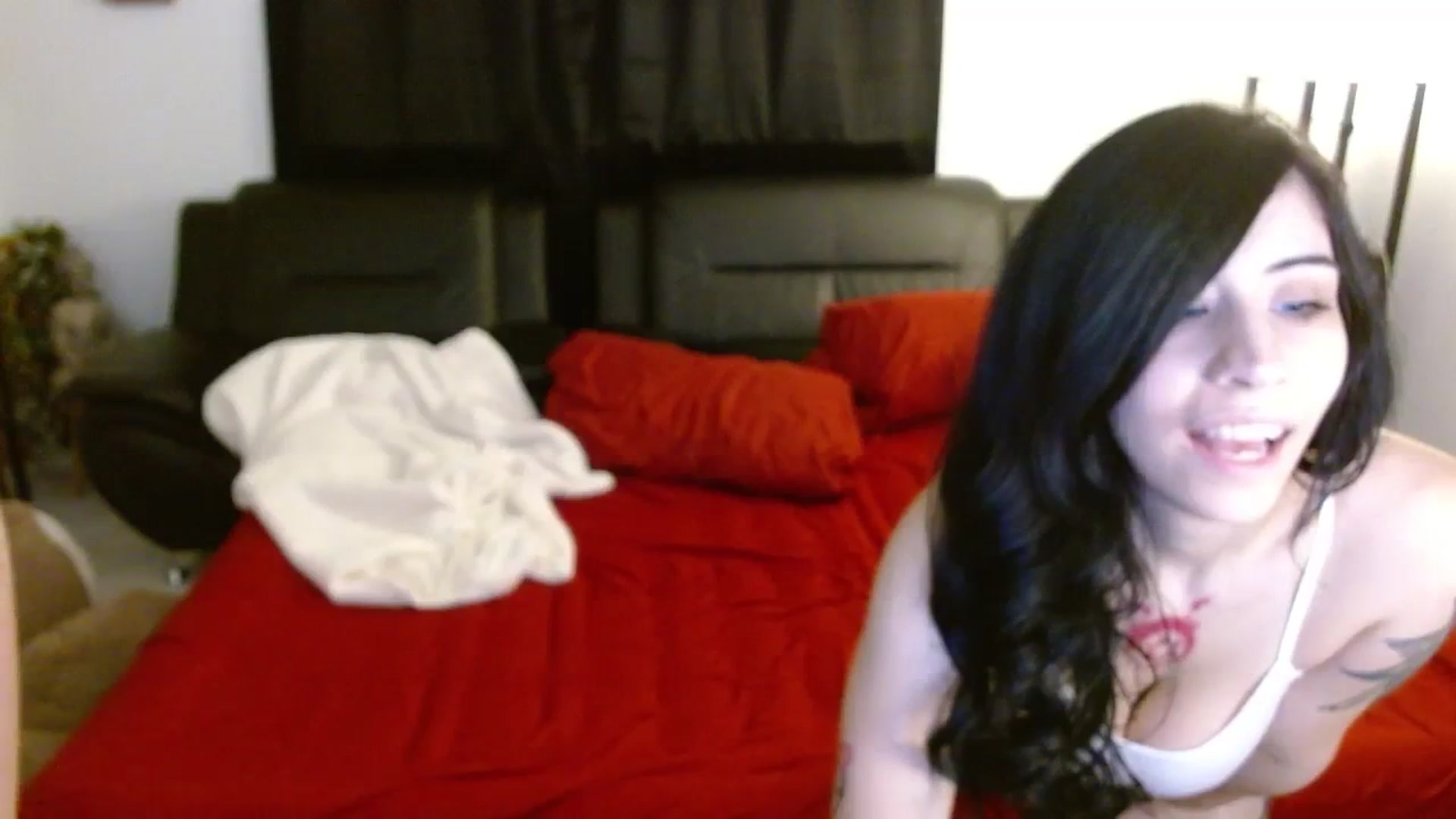 Gallery image thumbnail from BunnyNextDoor's myfreecams stream on, 12/03/2023, 17:51 image 2 of 20
