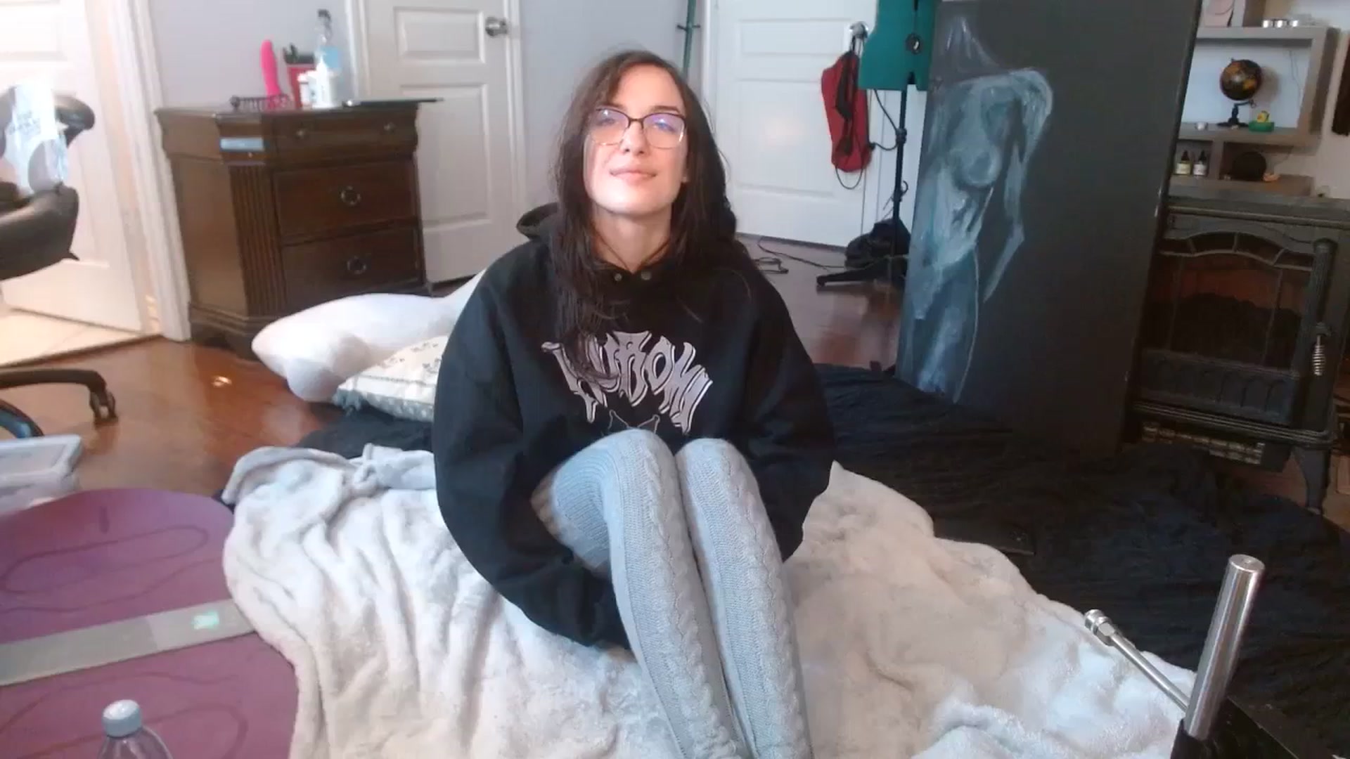Gallery image thumbnail from BunnyNextDoor's myfreecams stream on, 12/11/2023, 17:04 image 14 of 20
