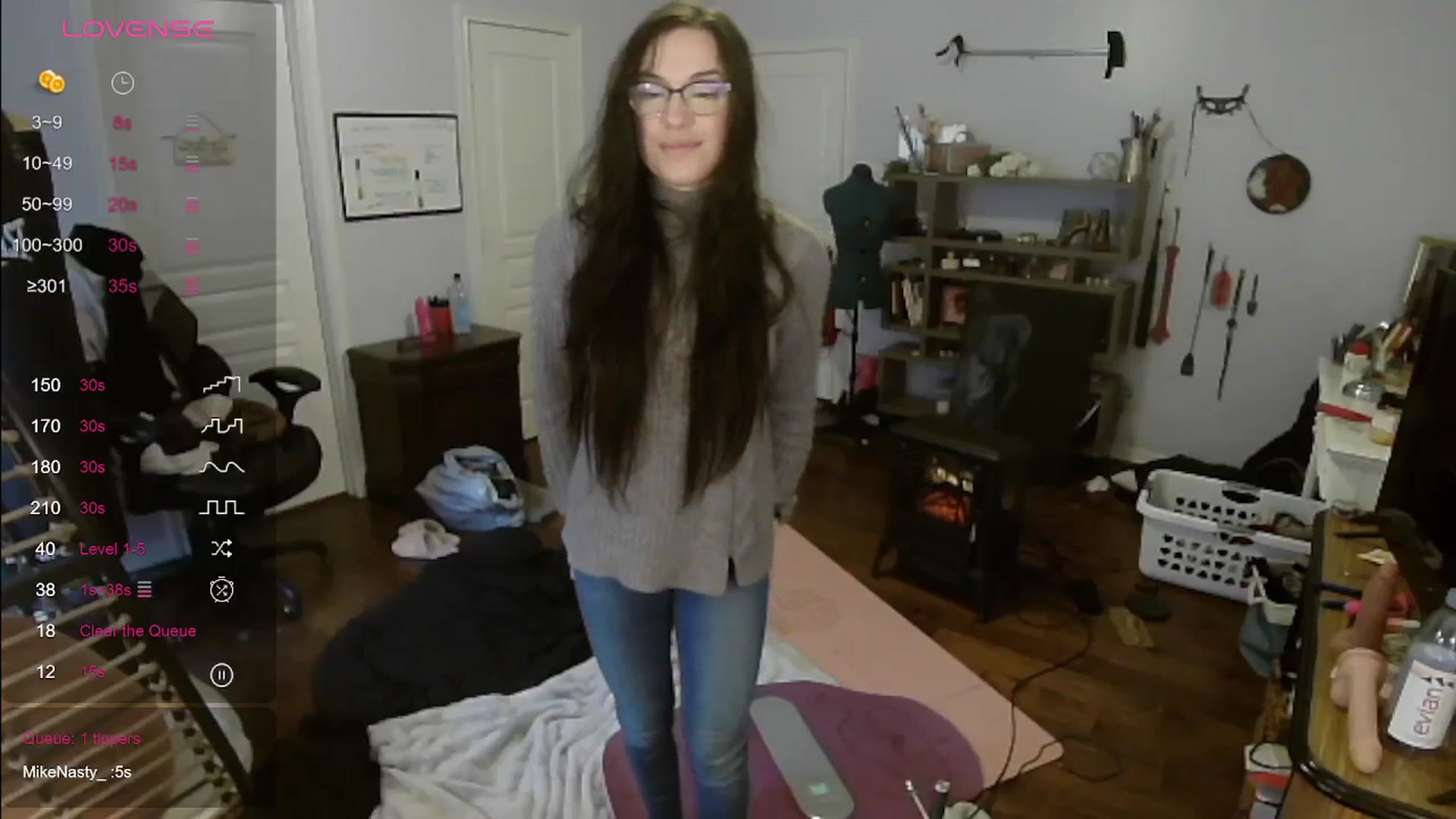 Gallery image thumbnail from BunnyNextDoor's myfreecams stream on, 12/13/2023, 21:03 image 9 of 20