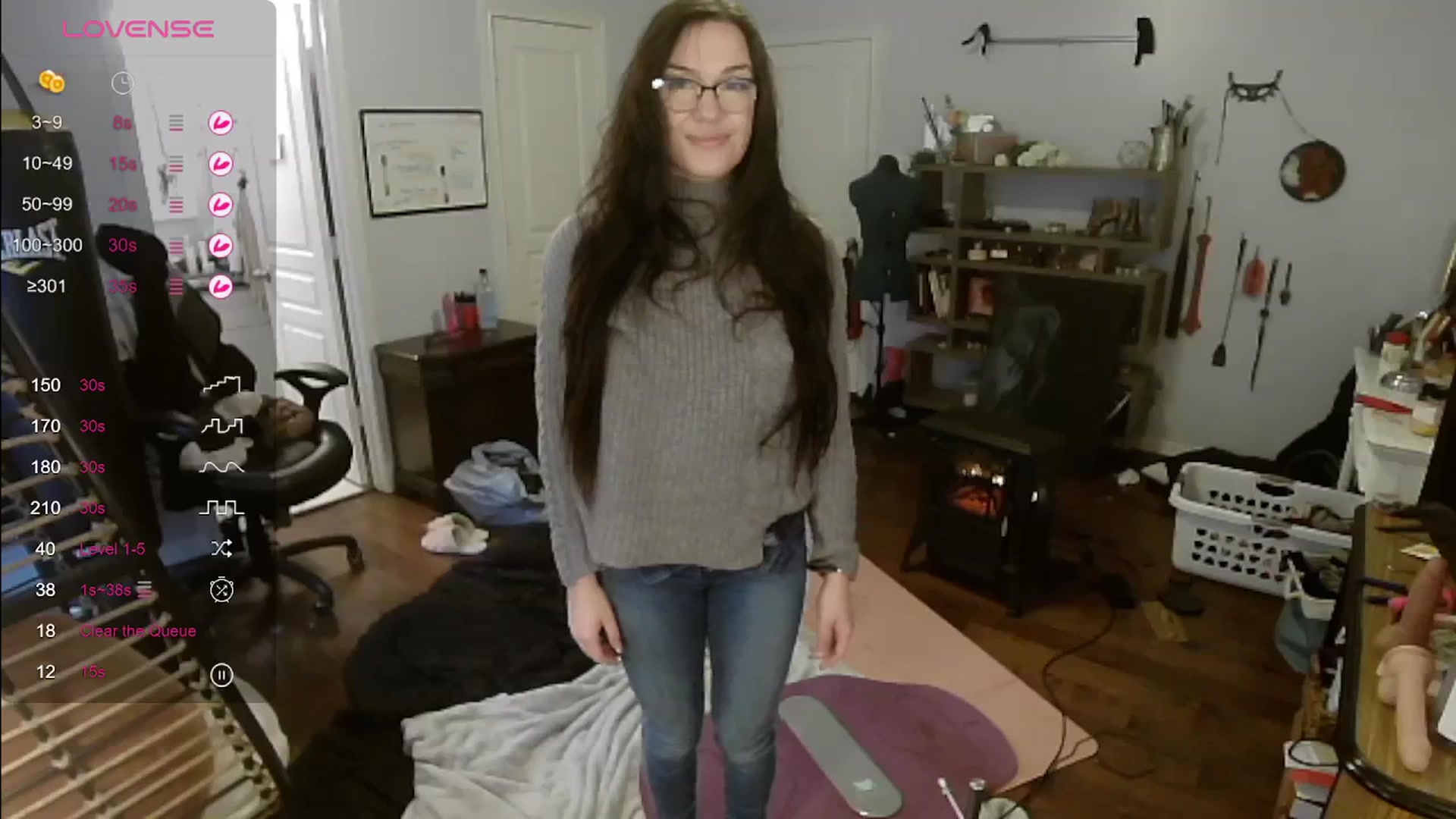 Gallery image thumbnail from BunnyNextDoor's myfreecams stream on, 12/13/2023, 21:03 image 2 of 20