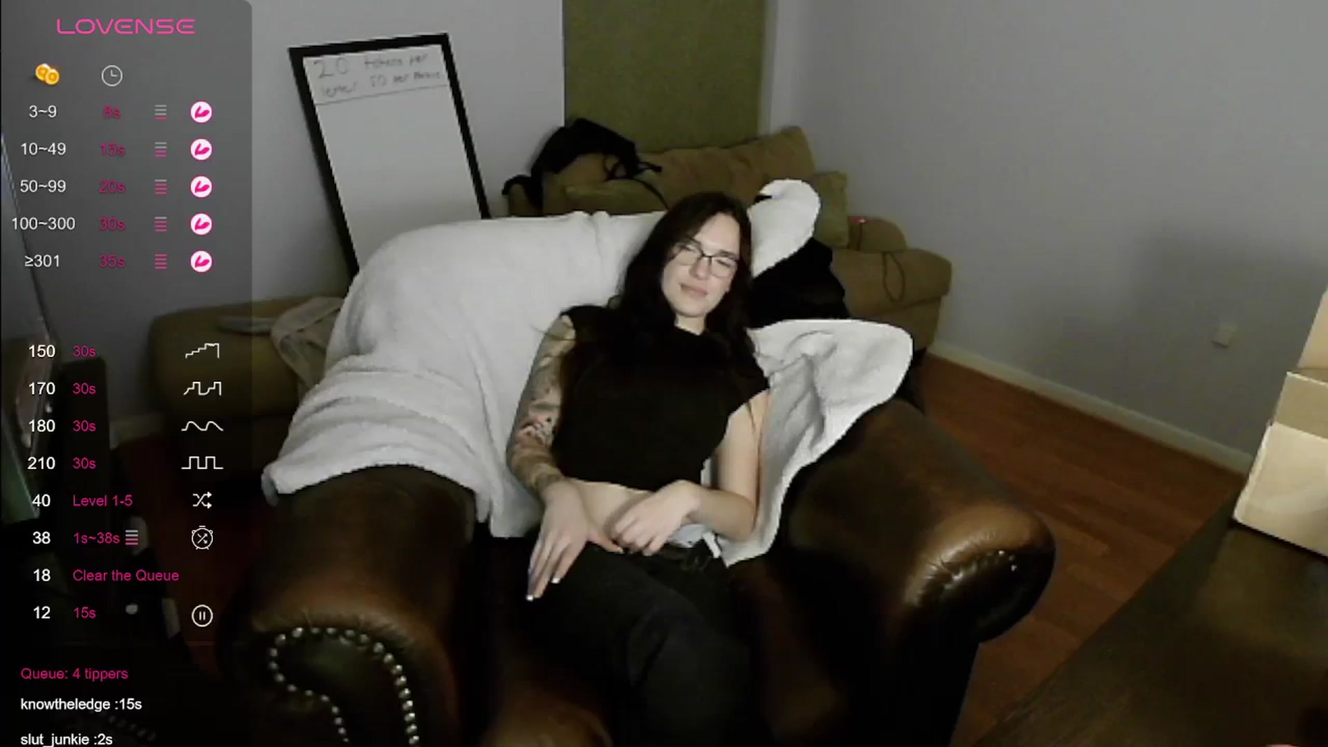 Gallery image thumbnail from BunnyNextDoor's myfreecams stream on, 12/27/2023, 04:23 image 18 of 20