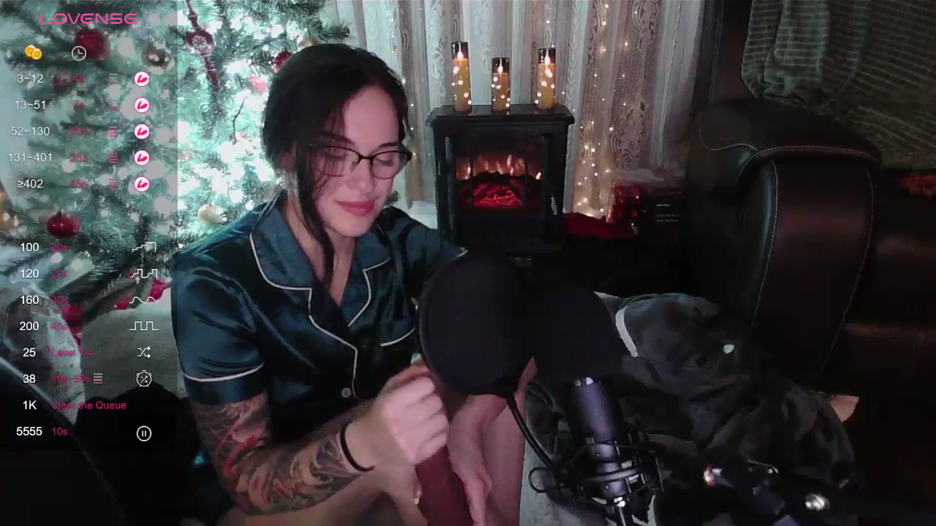Gallery image thumbnail from BunnyNextDoor's myfreecams stream on, 12/28/2023, 02:44 image 14 of 20