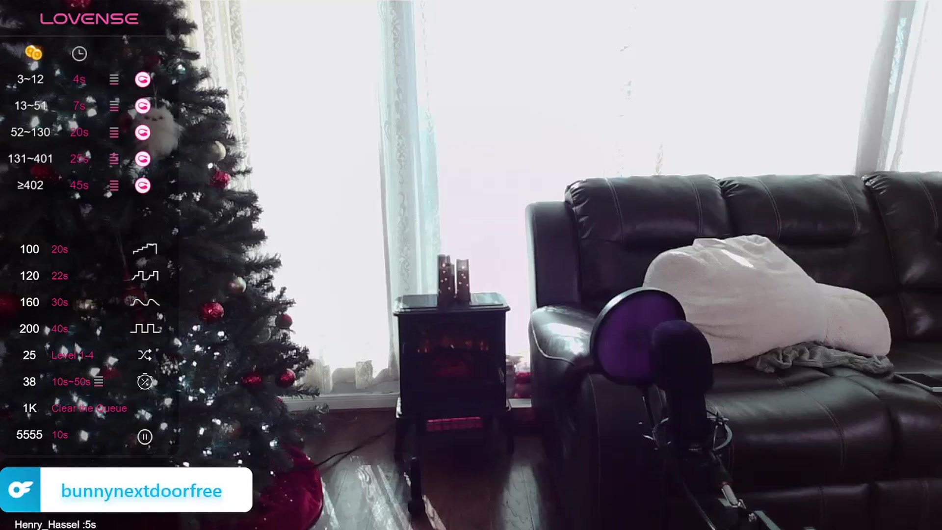 Gallery image thumbnail from BunnyNextDoor's myfreecams stream on, 12/29/2023, 17:26 image 6 of 20