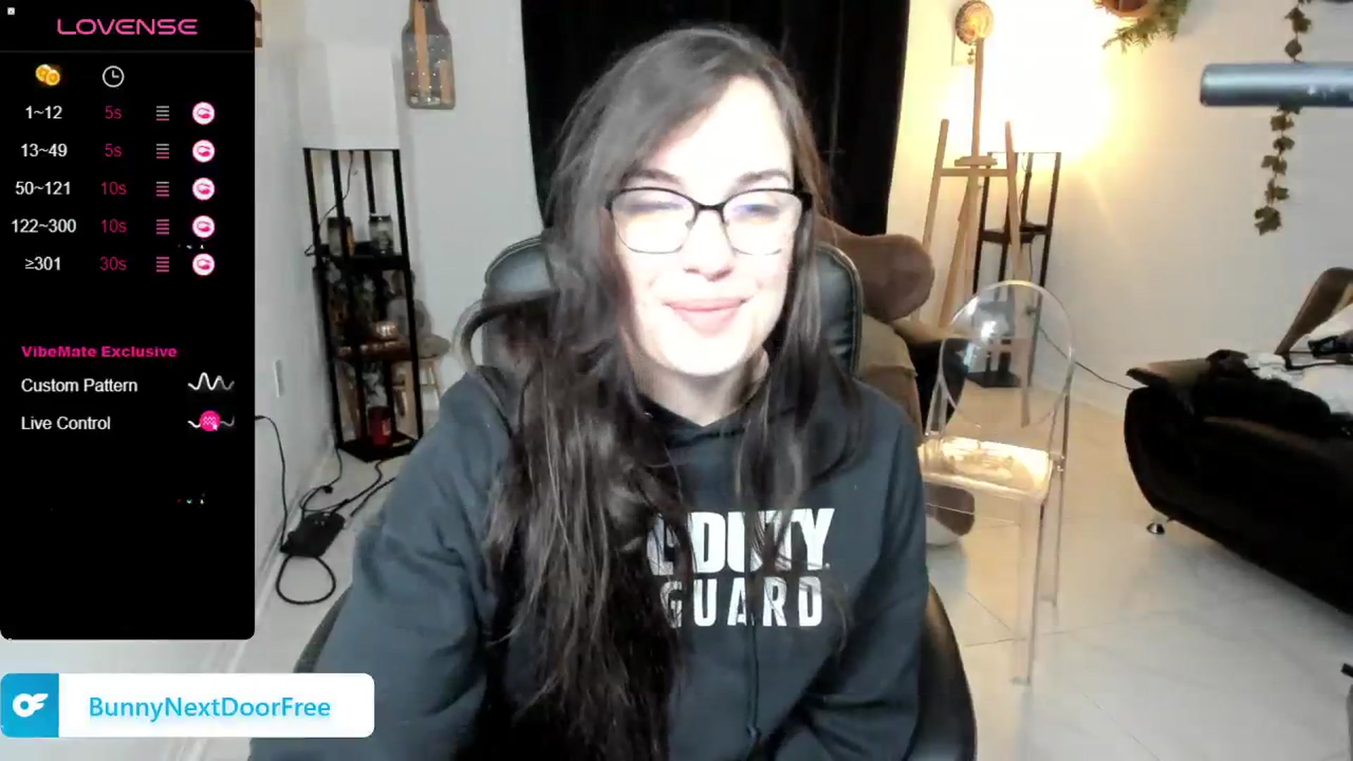 Gallery image thumbnail from BunnyNextDoor's myfreecams stream on, 01/02/2024, 24:02 image 16 of 20