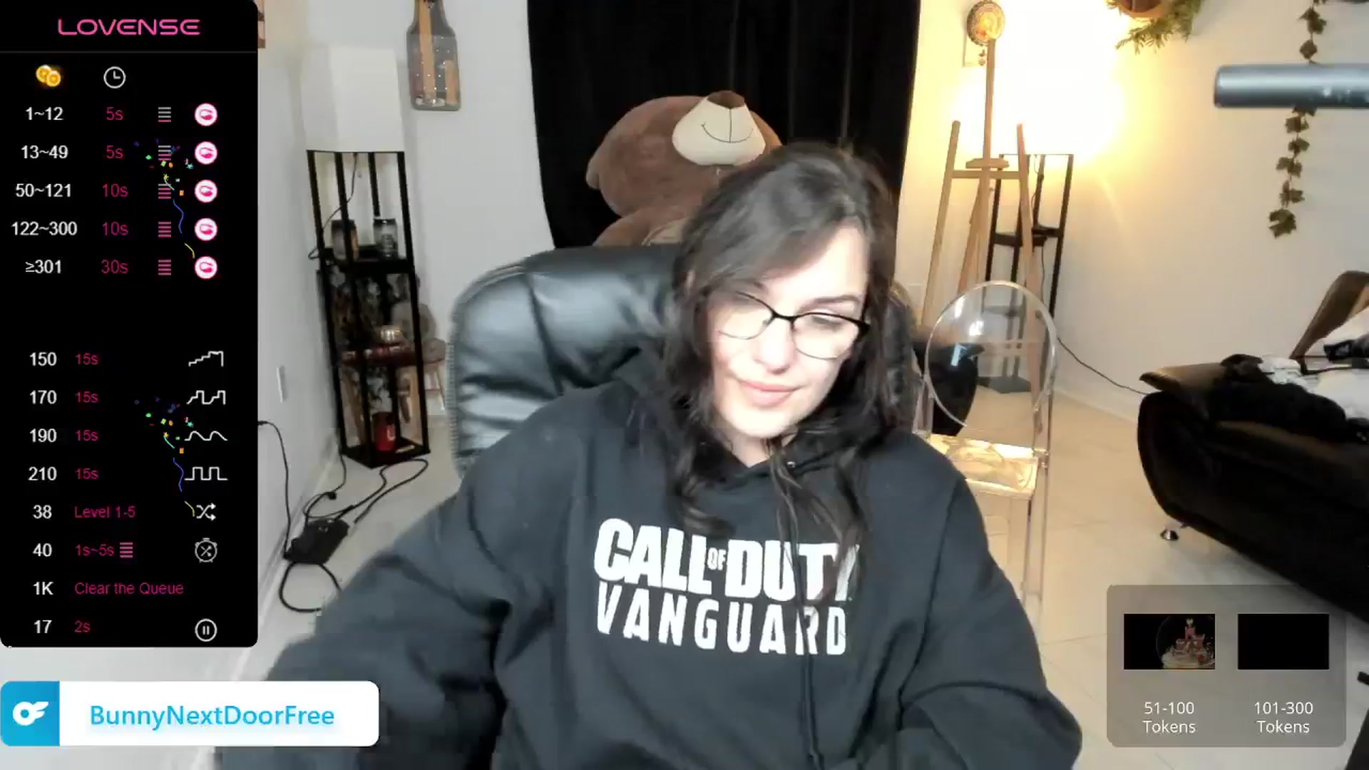 Gallery image thumbnail from BunnyNextDoor's myfreecams stream on, 01/02/2024, 24:02 image 6 of 20