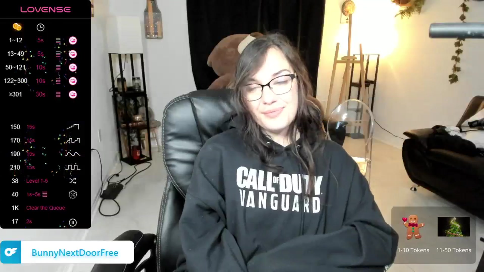 Gallery image thumbnail from BunnyNextDoor's myfreecams stream on, 01/02/2024, 24:02 image 4 of 20