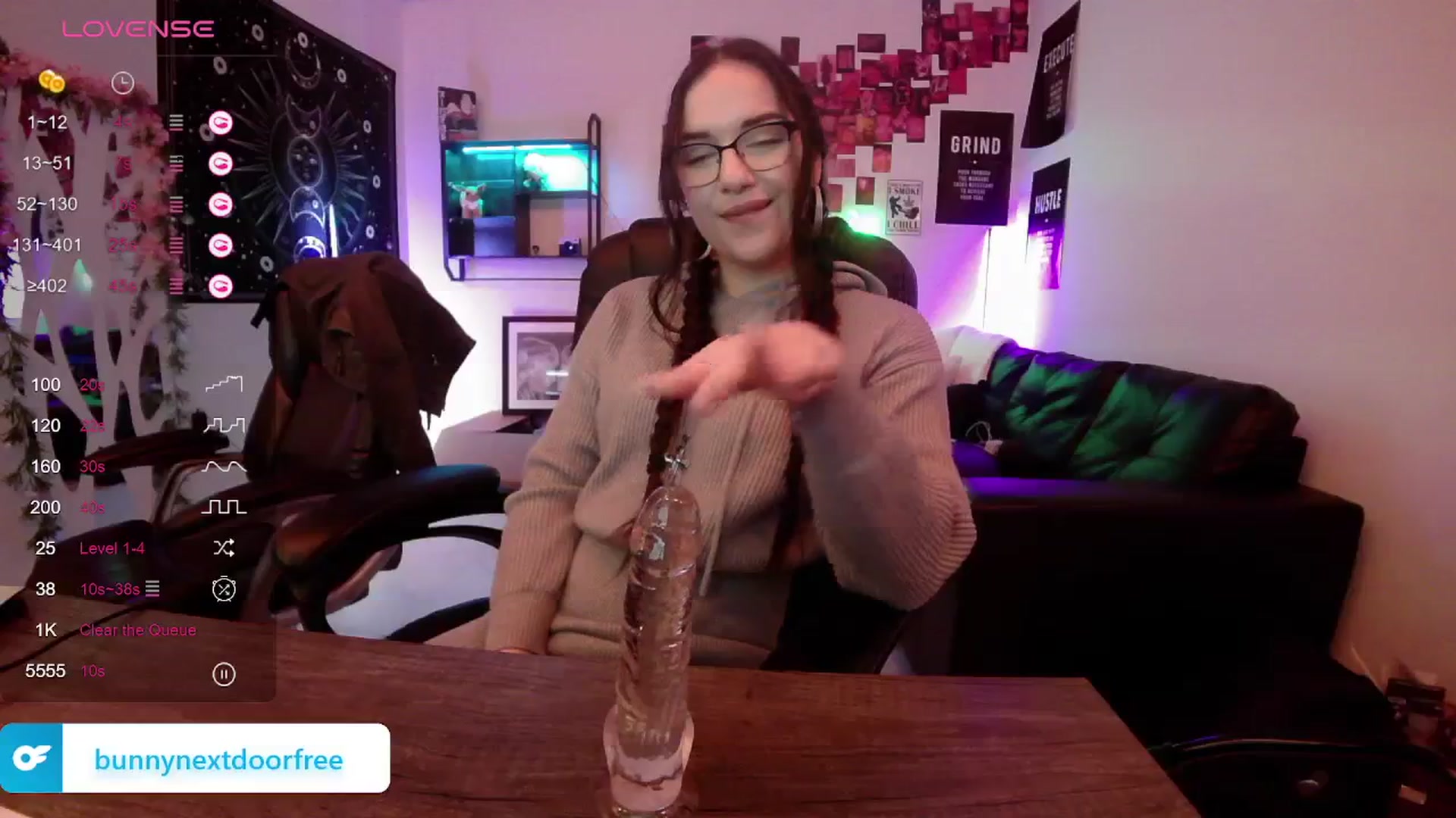 Gallery image thumbnail from BunnyNextDoor's myfreecams stream on, 01/04/2024, 16:34 image 5 of 20