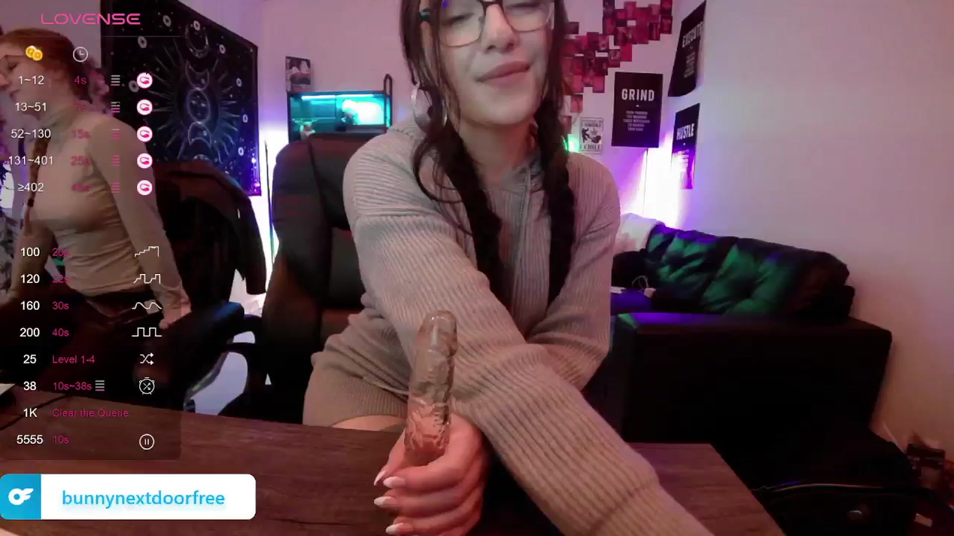 Gallery image thumbnail from BunnyNextDoor's myfreecams stream on, 01/04/2024, 16:34 image 15 of 20