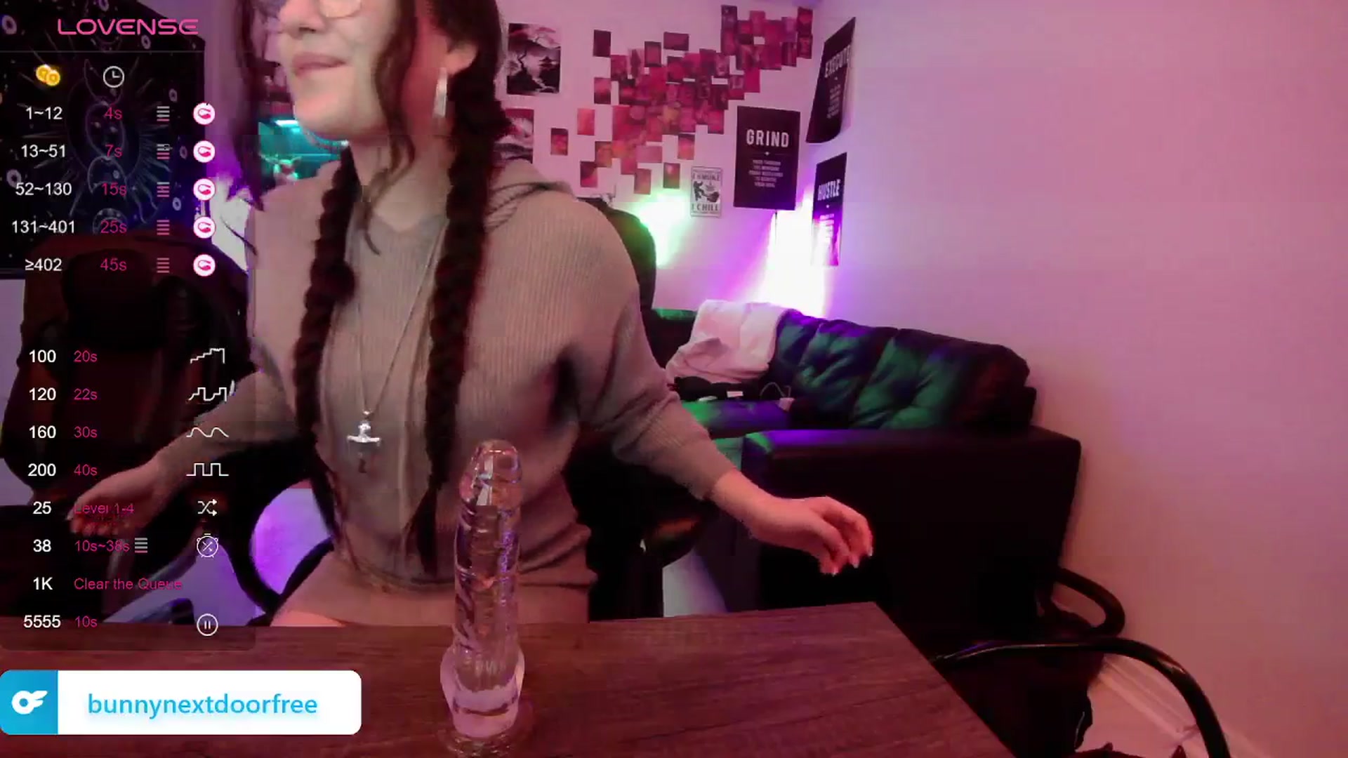 Gallery image thumbnail from BunnyNextDoor's myfreecams stream on, 01/04/2024, 18:44 image 5 of 20