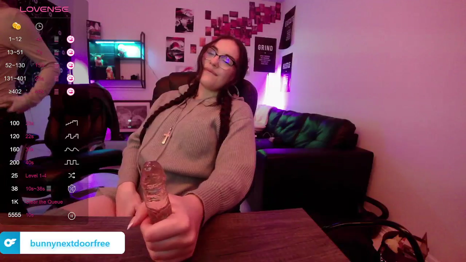 Gallery image thumbnail from BunnyNextDoor's myfreecams stream on, 01/04/2024, 18:44 image 7 of 20
