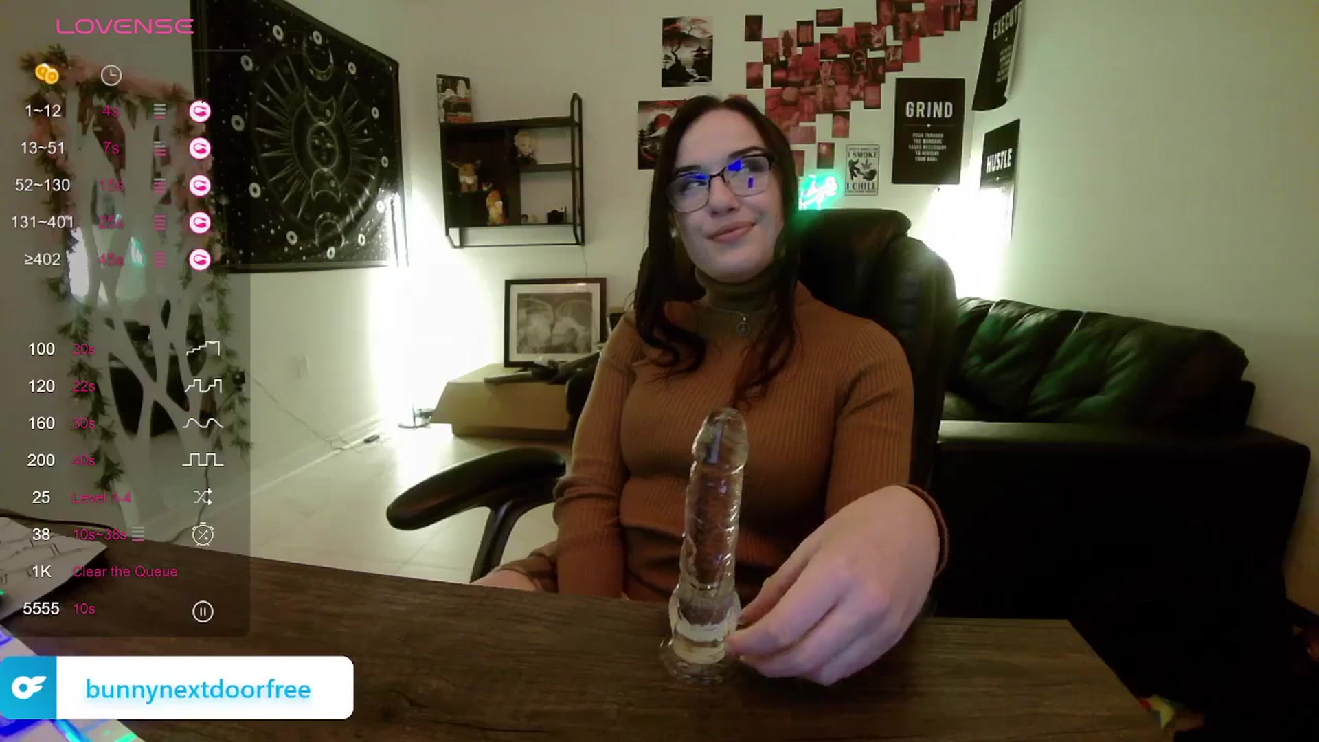 Gallery image thumbnail from BunnyNextDoor's myfreecams stream on, 01/10/2024, 18:49 image 5 of 20