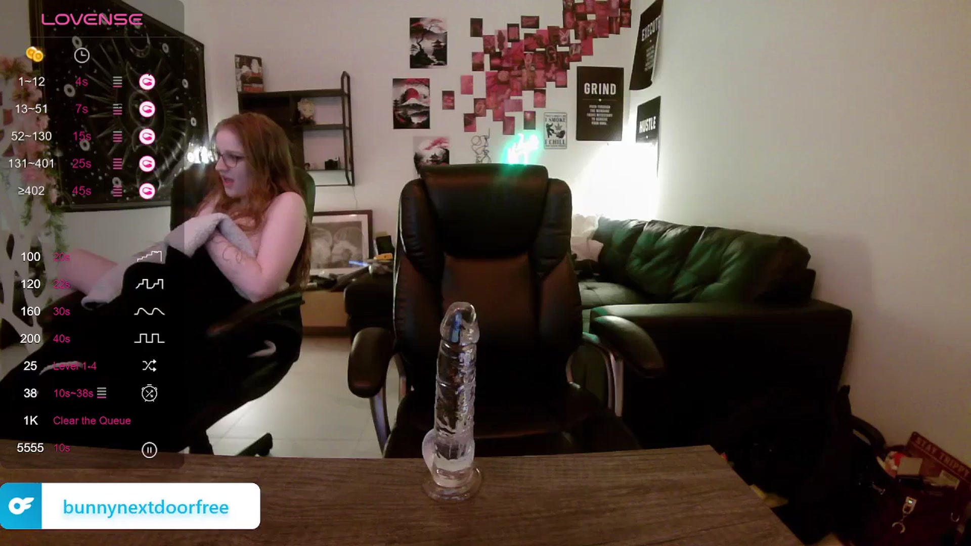 Gallery image thumbnail from BunnyNextDoor's myfreecams stream on, 01/10/2024, 19:02 image 7 of 20