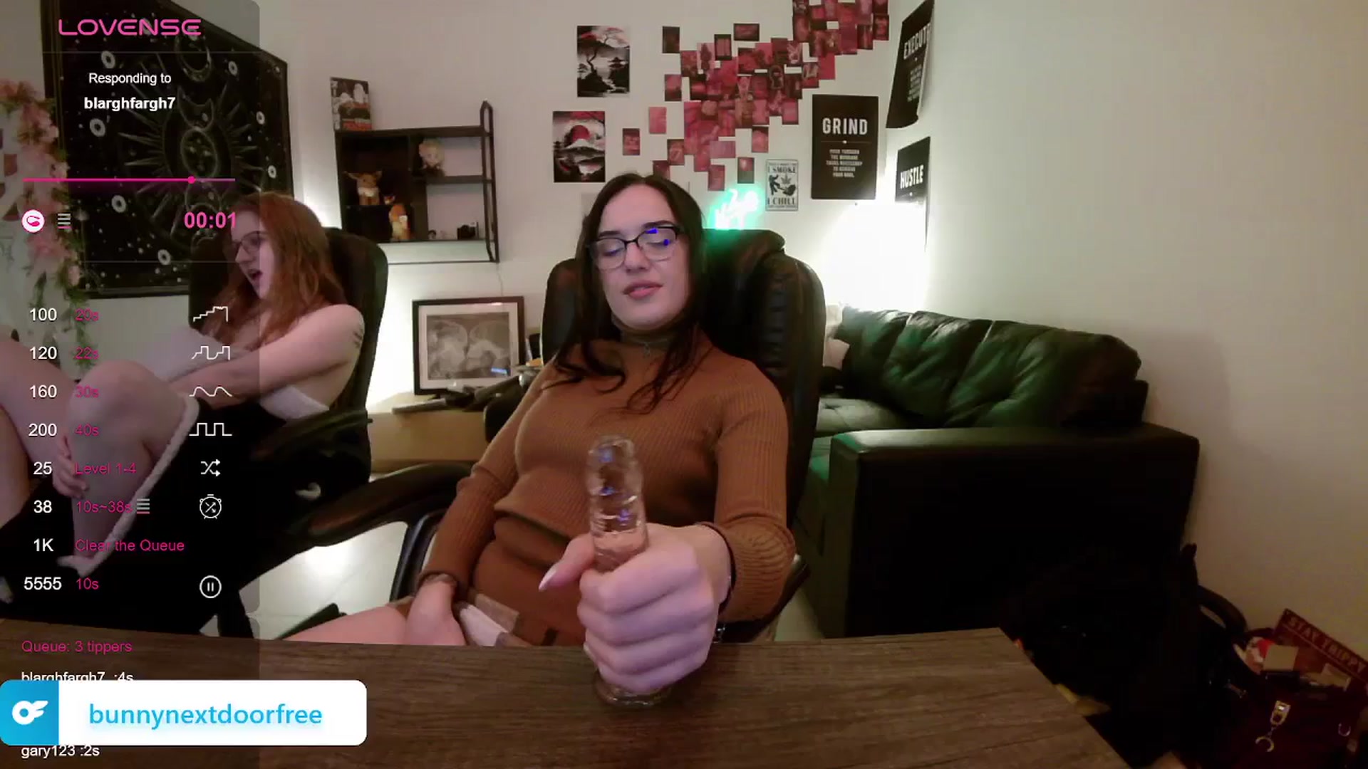 Gallery image thumbnail from BunnyNextDoor's myfreecams stream on, 01/10/2024, 19:02 image 10 of 20