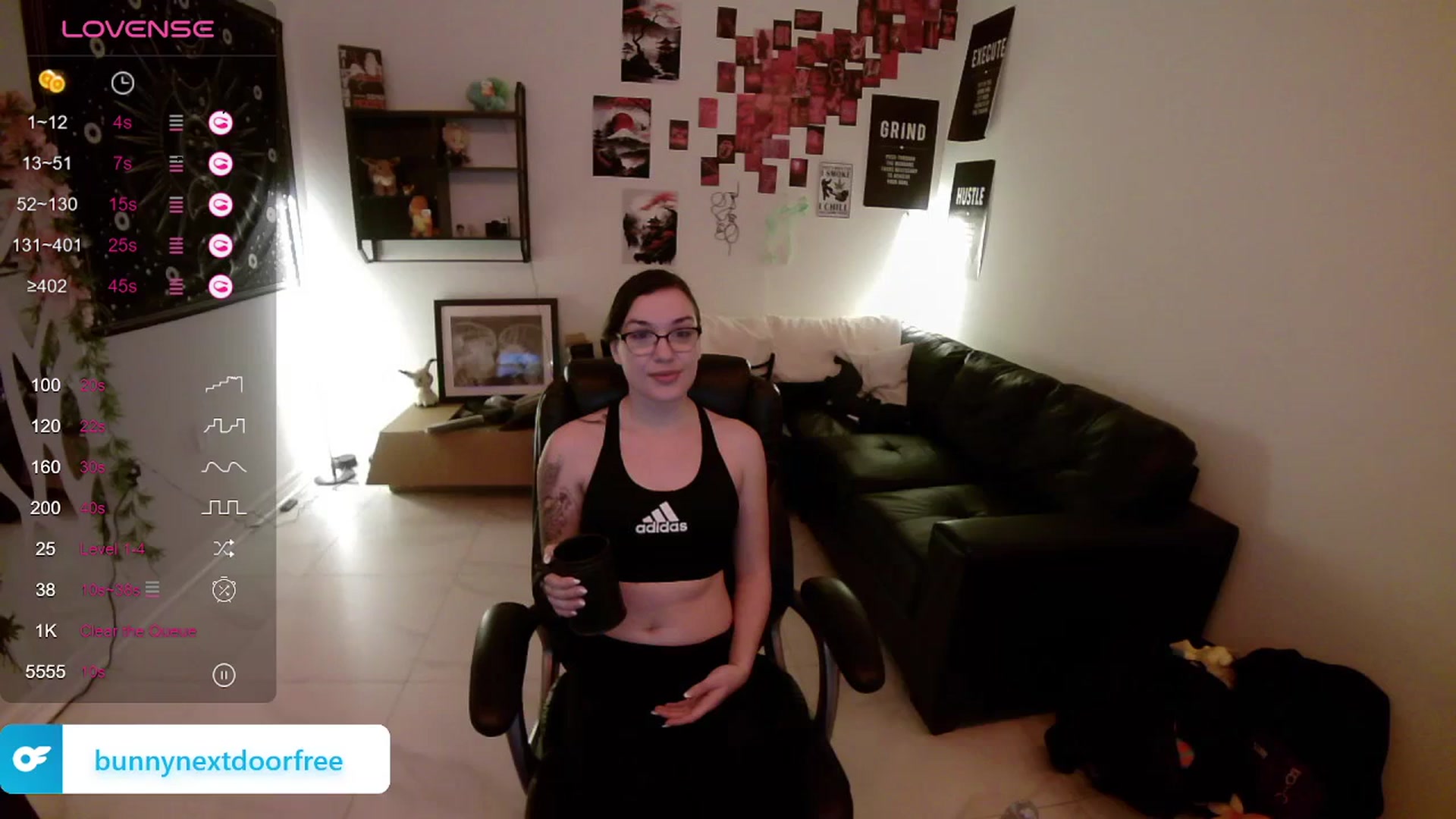 Gallery image thumbnail from BunnyNextDoor's myfreecams stream on, 01/12/2024, 15:32 image 7 of 20