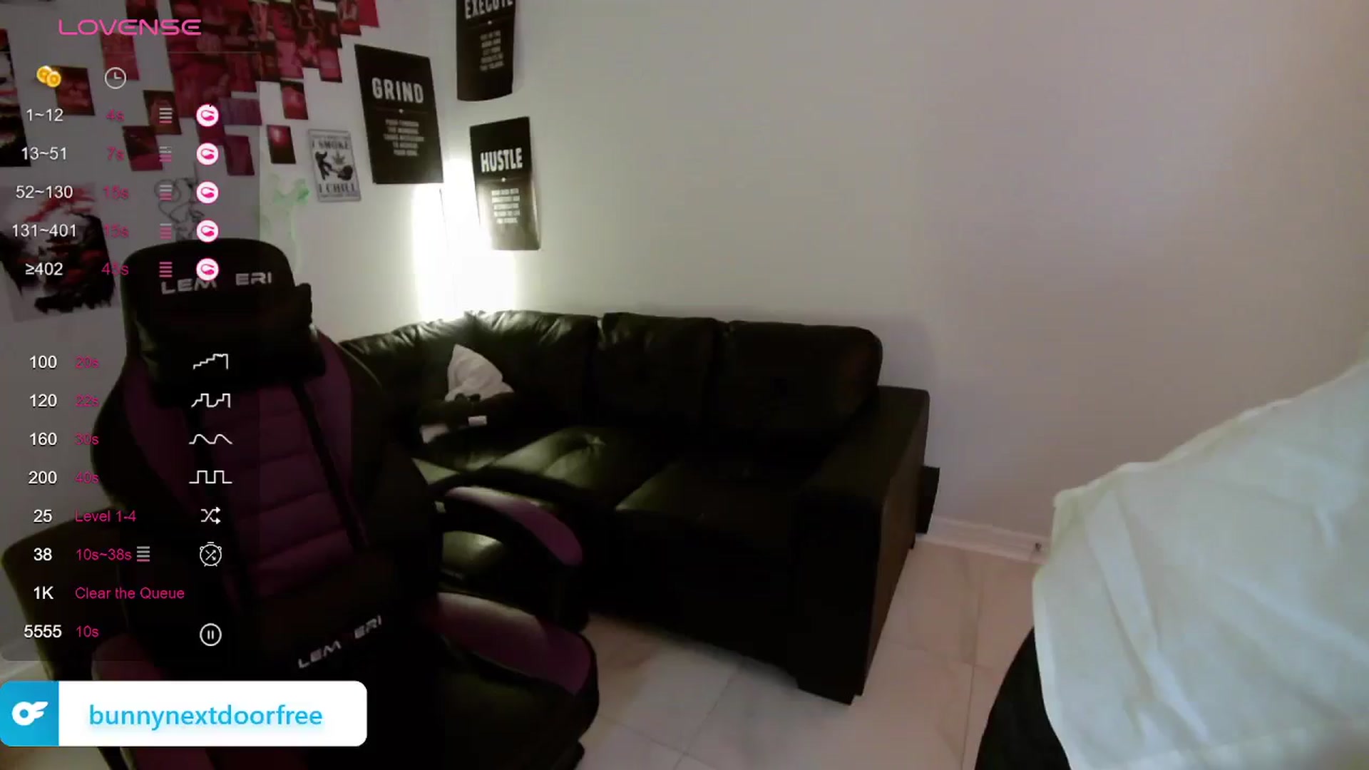 Gallery image thumbnail from BunnyNextDoor's myfreecams stream on, 01/19/2024, 17:28 image 12 of 20