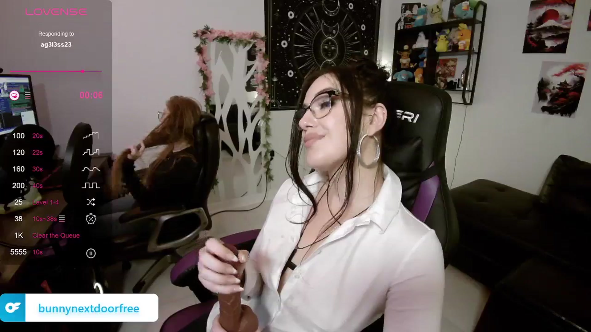 Gallery image thumbnail from BunnyNextDoor's myfreecams stream on, 01/19/2024, 20:48 image 17 of 20