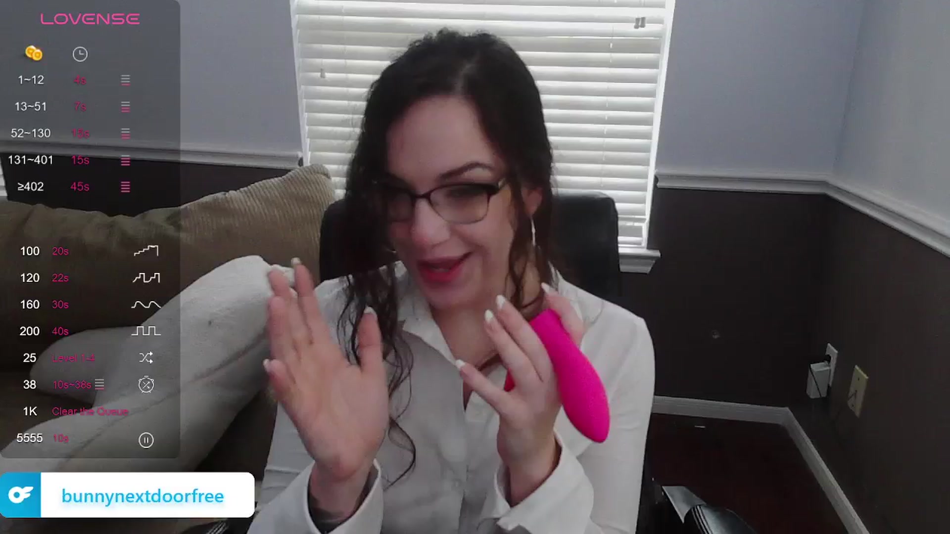 Gallery image thumbnail from BunnyNextDoor's myfreecams stream on, 01/23/2024, 16:40 image 1 of 20