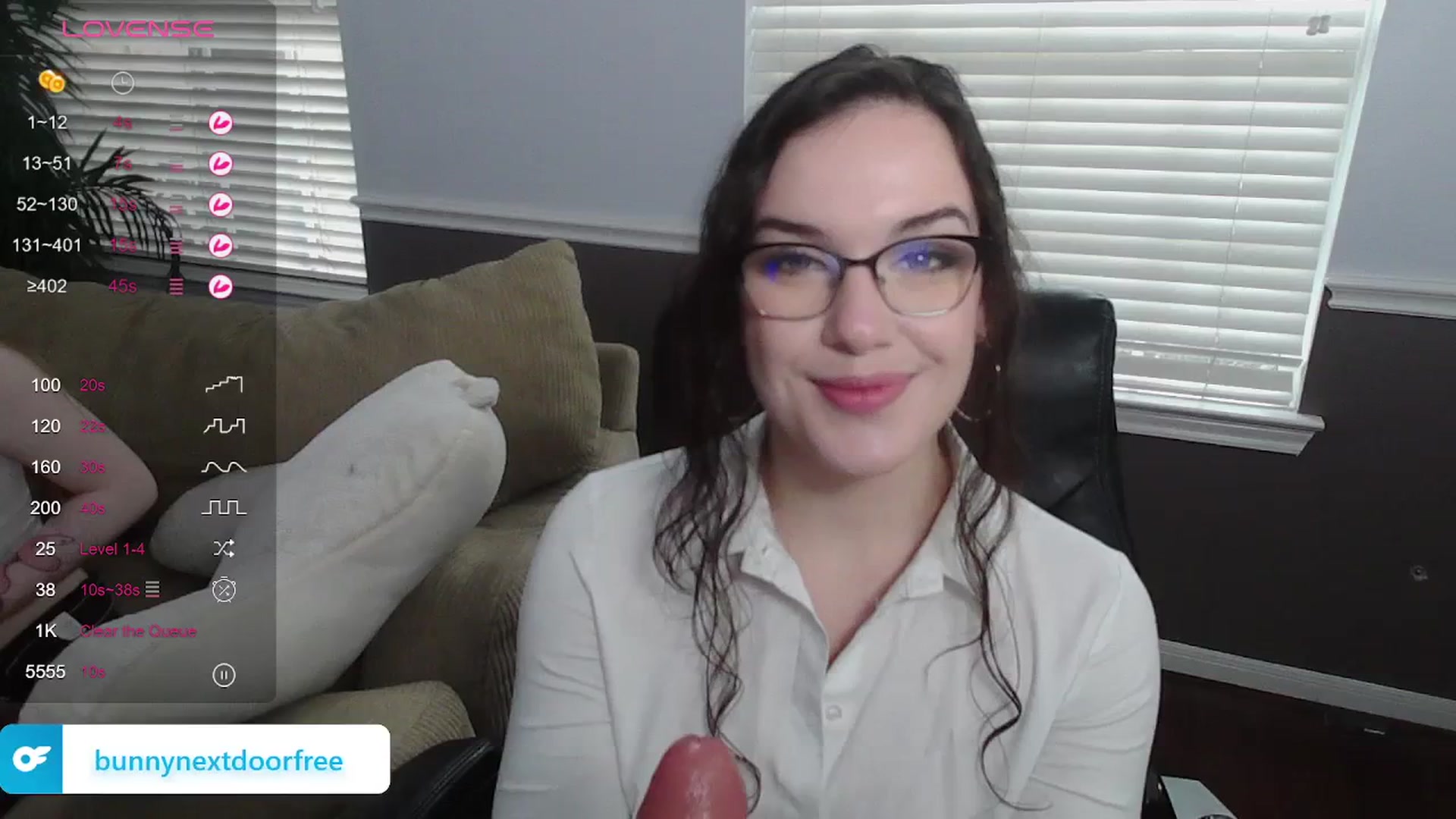 Gallery image thumbnail from BunnyNextDoor's myfreecams stream on, 01/23/2024, 16:40 image 14 of 20