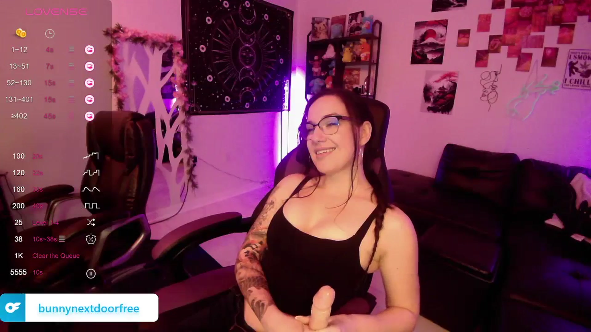 Gallery image thumbnail from BunnyNextDoor's myfreecams stream on, 01/30/2024, 16:48 image 13 of 20