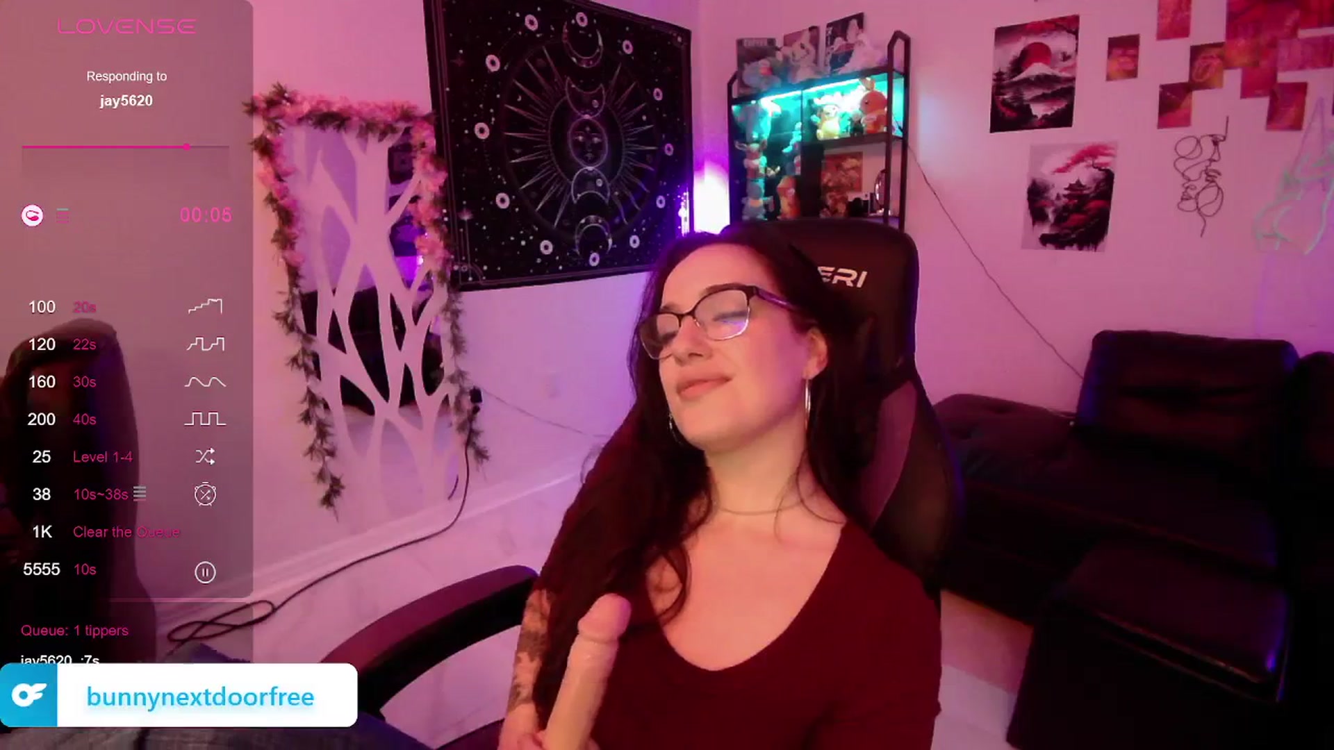 Gallery image thumbnail from BunnyNextDoor's myfreecams stream on, 02/01/2024, 21:07 image 16 of 20
