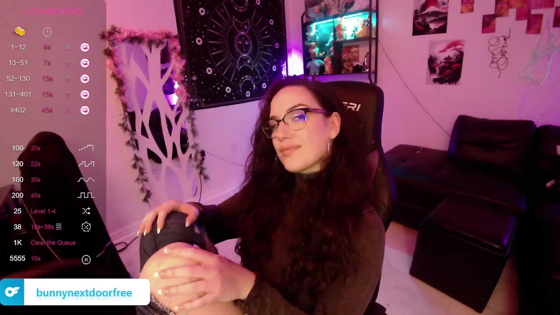Gallery image thumbnail from BunnyNextDoor's myfreecams stream on, 02/02/2024, 18:32 image 16 of 20