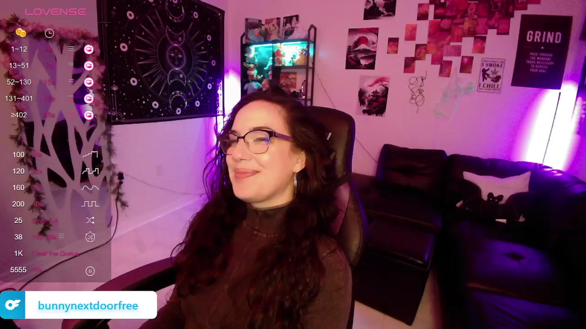 Gallery image thumbnail from BunnyNextDoor's myfreecams stream on, 02/02/2024, 19:28 image 16 of 20