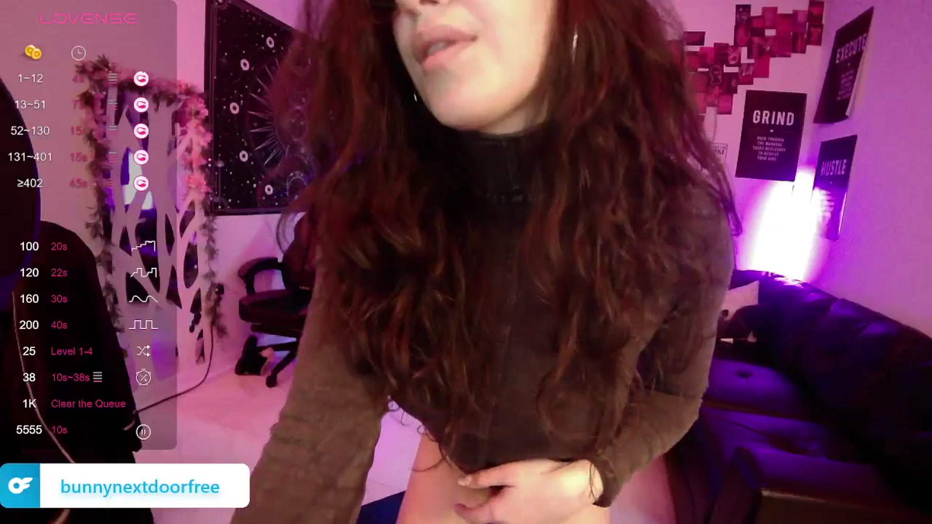 Gallery image thumbnail from BunnyNextDoor's myfreecams stream on, 02/02/2024, 20:07 image 17 of 20