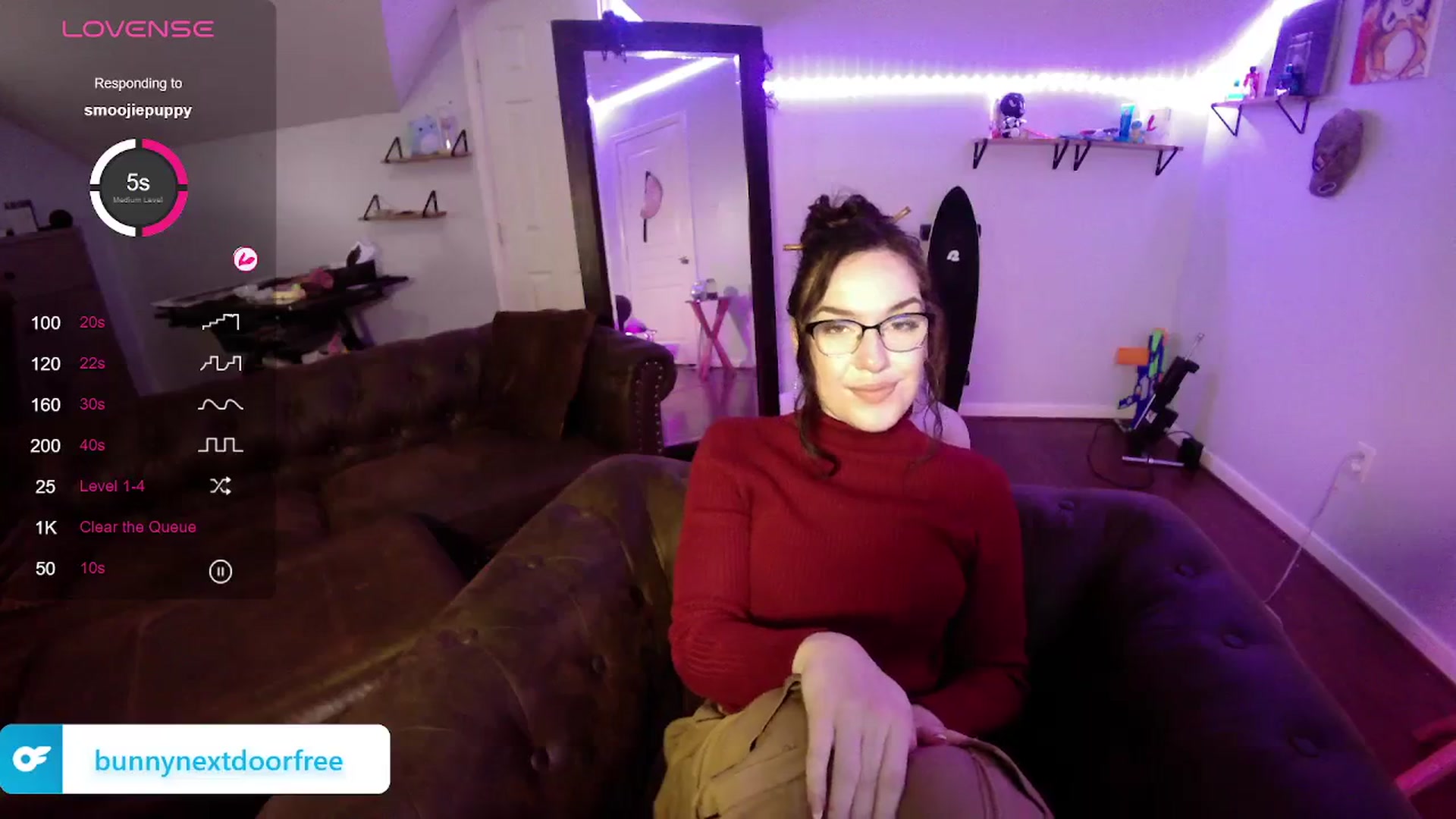 Gallery image thumbnail from BunnyNextDoor's myfreecams stream on, 02/03/2024, 16:55 image 12 of 20