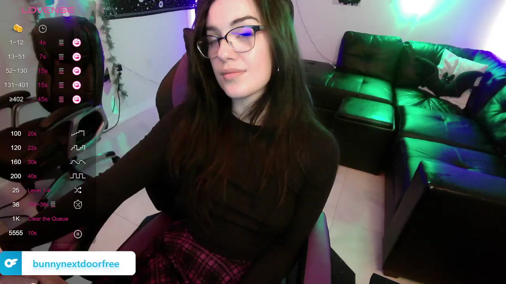 Gallery image thumbnail from BunnyNextDoor's myfreecams stream on, 02/13/2024, 01:06 image 17 of 20
