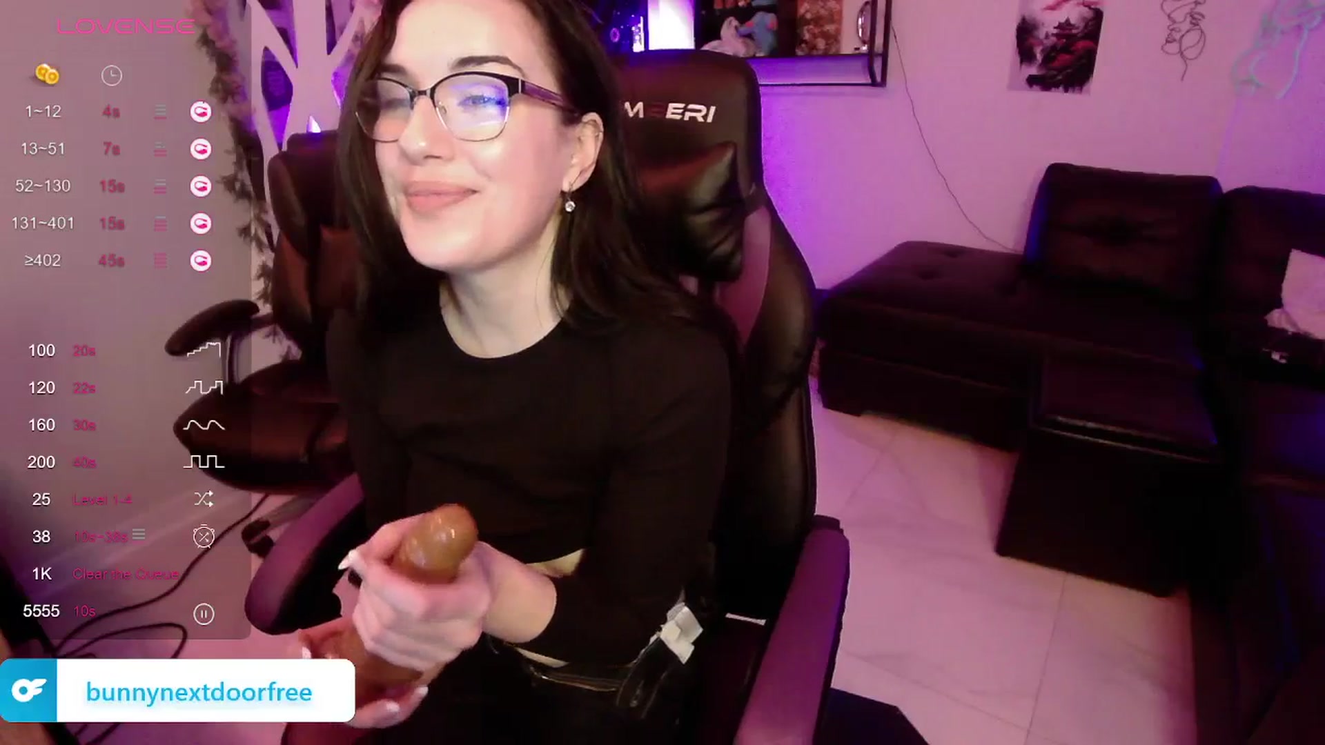 Gallery image thumbnail from BunnyNextDoor's myfreecams stream on, 02/14/2024, 24:01 image 14 of 20