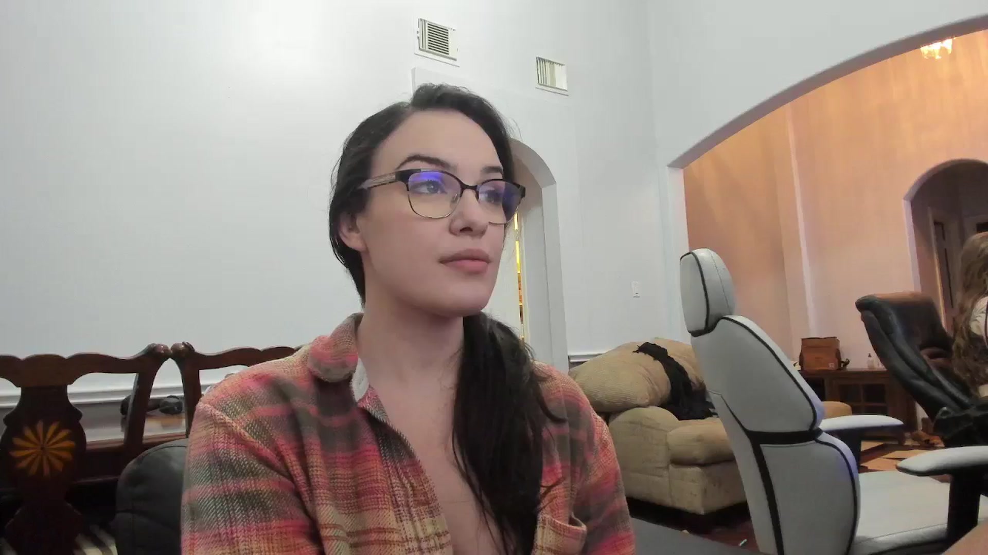 Gallery image thumbnail from BunnyNextDoor's myfreecams stream on, 02/29/2024, 16:57 image 1 of 20
