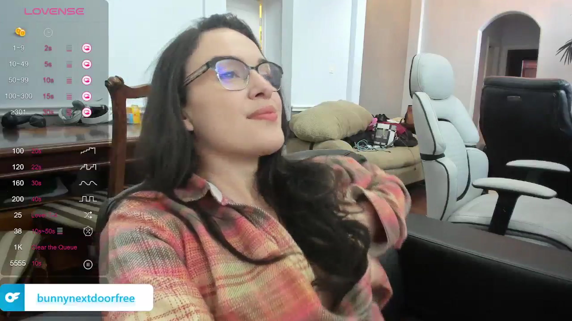 Gallery image thumbnail from BunnyNextDoor's myfreecams stream on, 02/29/2024, 17:32 image 8 of 20