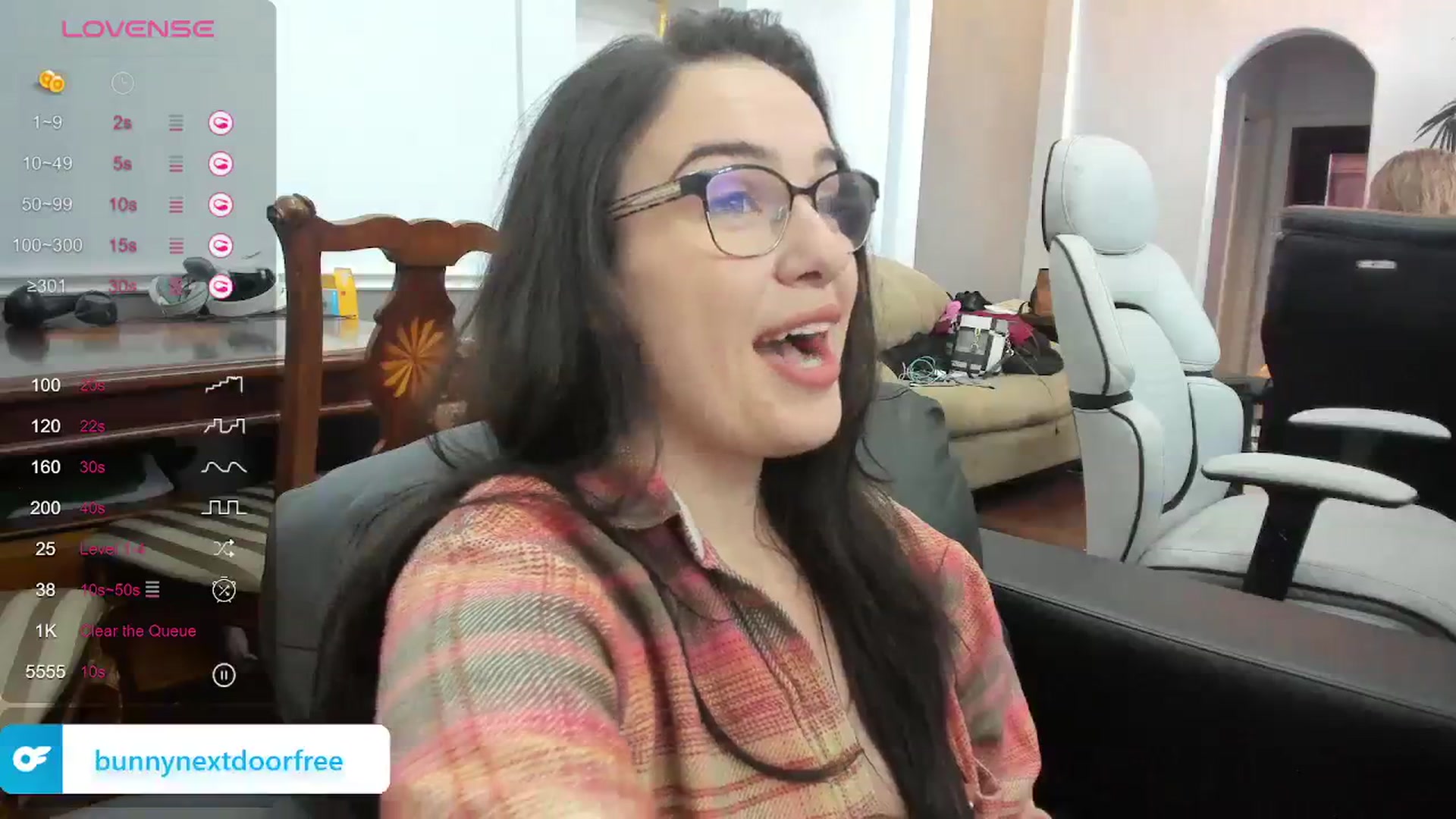 Gallery image thumbnail from BunnyNextDoor's myfreecams stream on, 02/29/2024, 17:32 image 6 of 20