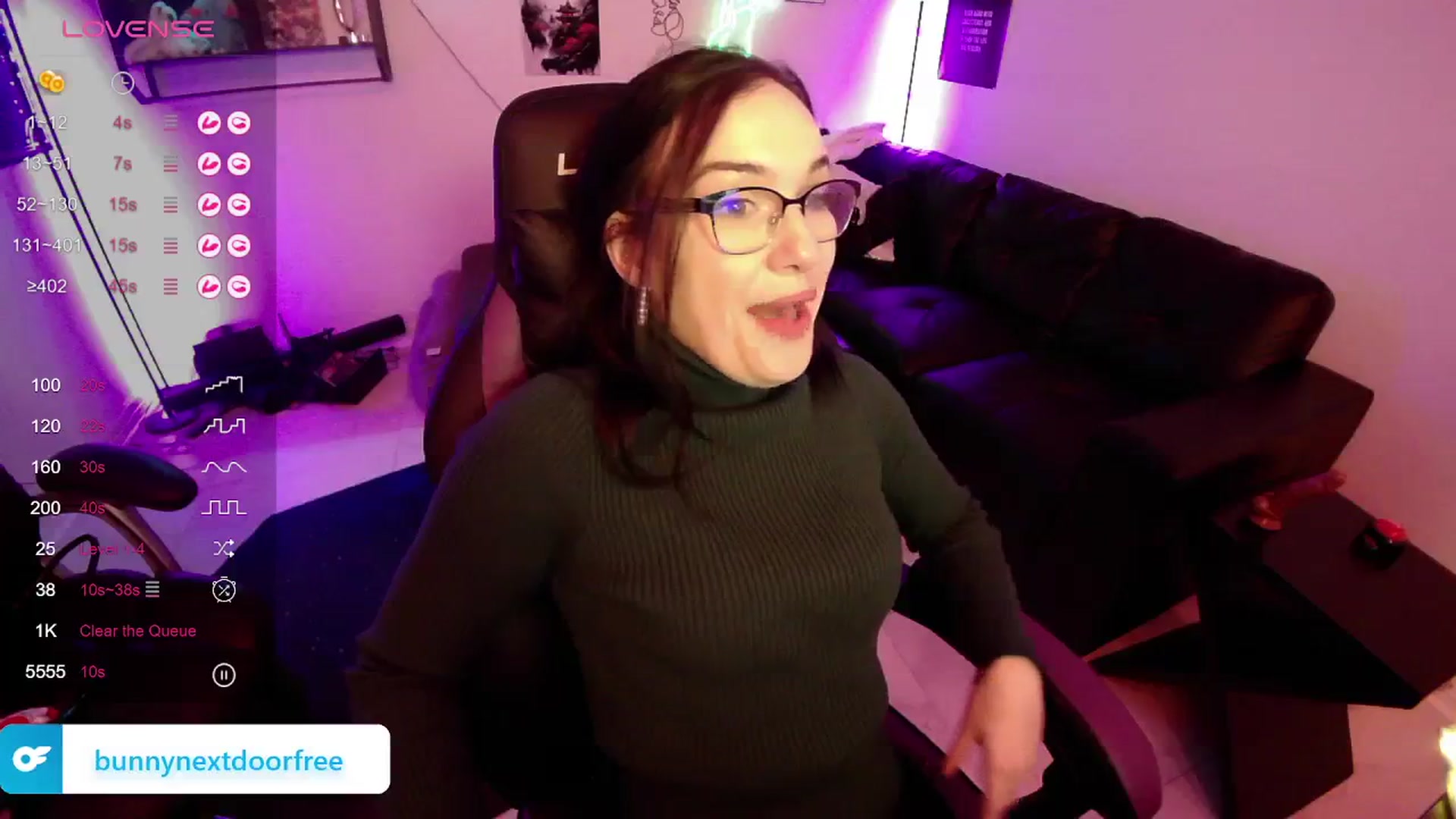 Gallery image thumbnail from BunnyNextDoor's myfreecams stream on, 03/01/2024, 18:25 image 2 of 20
