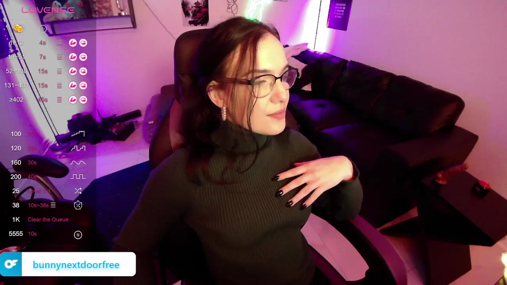 Gallery image thumbnail from BunnyNextDoor's myfreecams stream on, 03/01/2024, 18:25 image 15 of 20