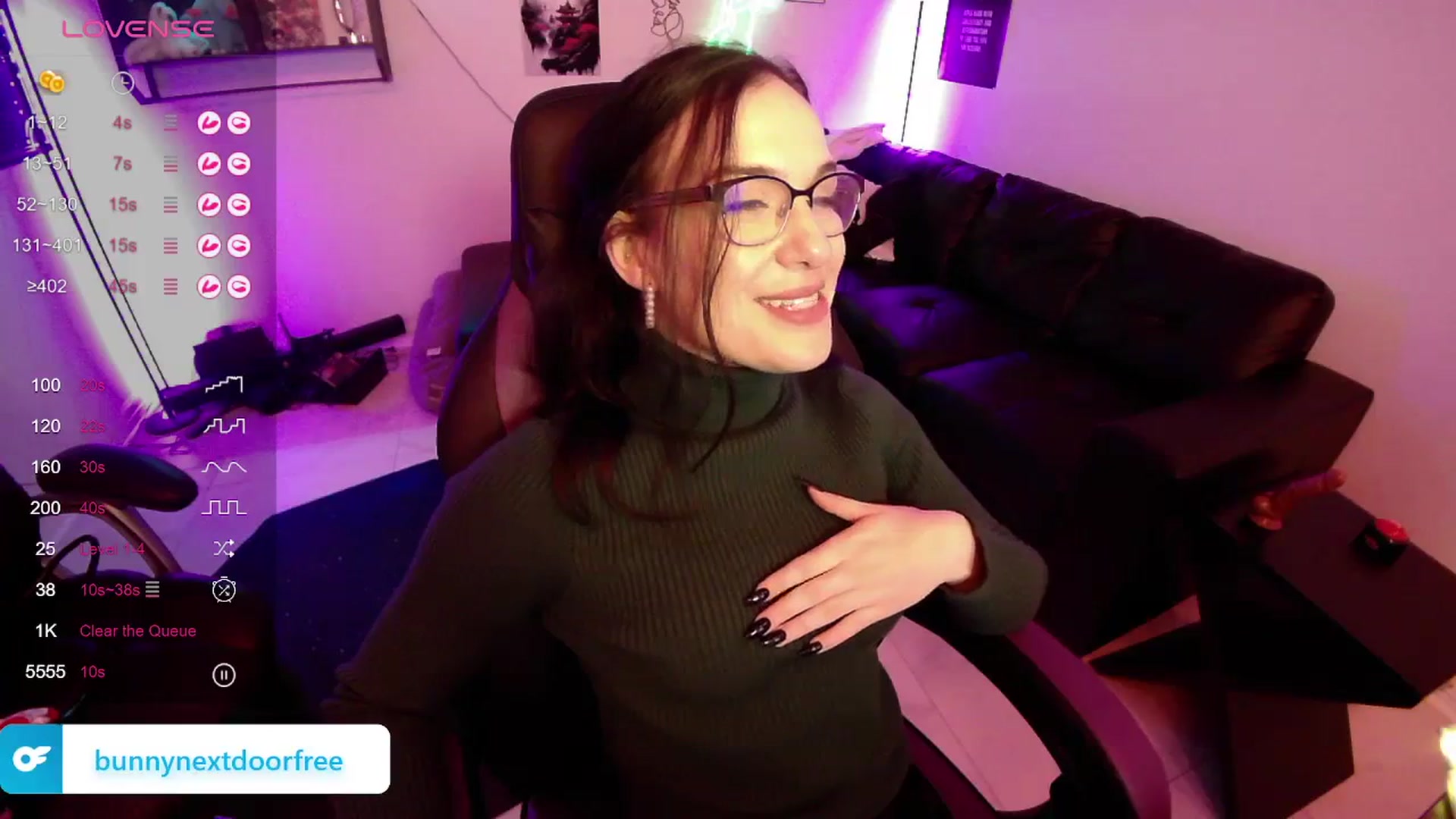 Gallery image thumbnail from BunnyNextDoor's myfreecams stream on, 03/01/2024, 18:25 image 14 of 20