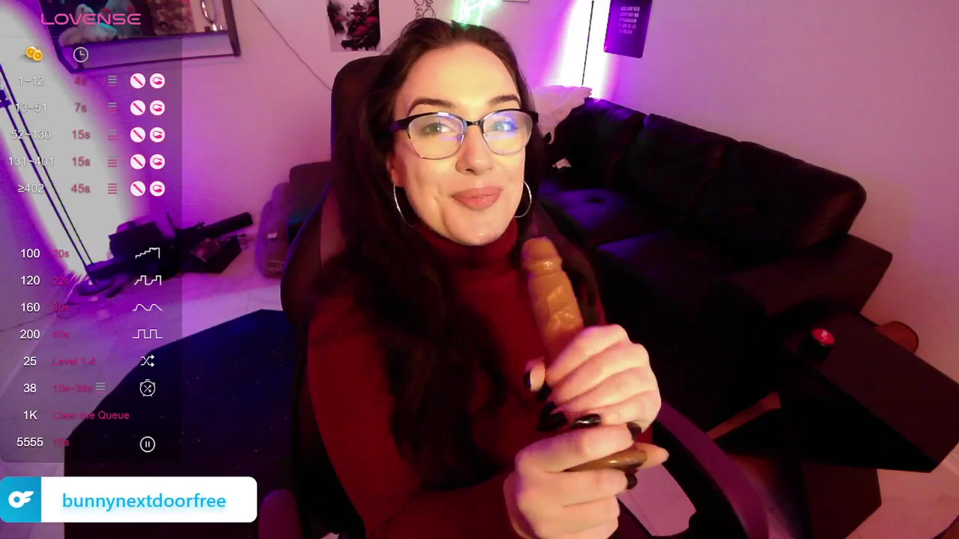 Gallery image thumbnail from BunnyNextDoor's myfreecams stream on, 03/02/2024, 17:20 image 16 of 20