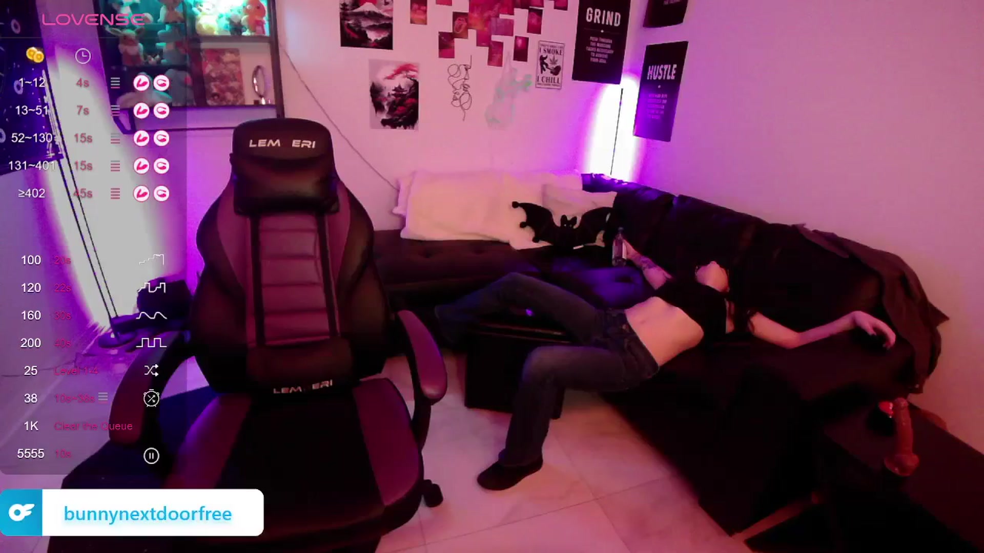 Gallery image thumbnail from BunnyNextDoor's myfreecams stream on, 03/03/2024, 15:49 image 16 of 20